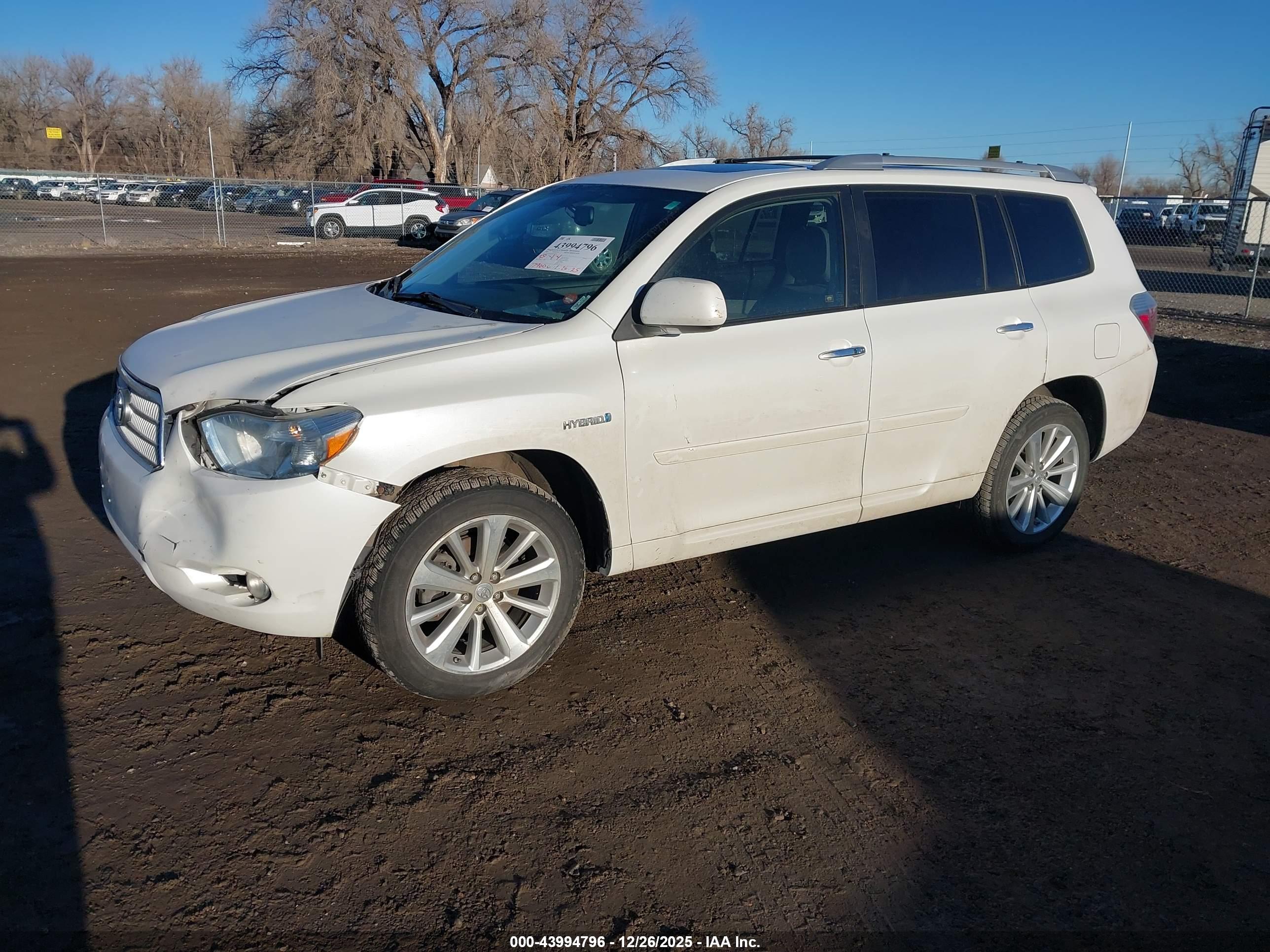 TOYOTA HIGHLANDER image 2