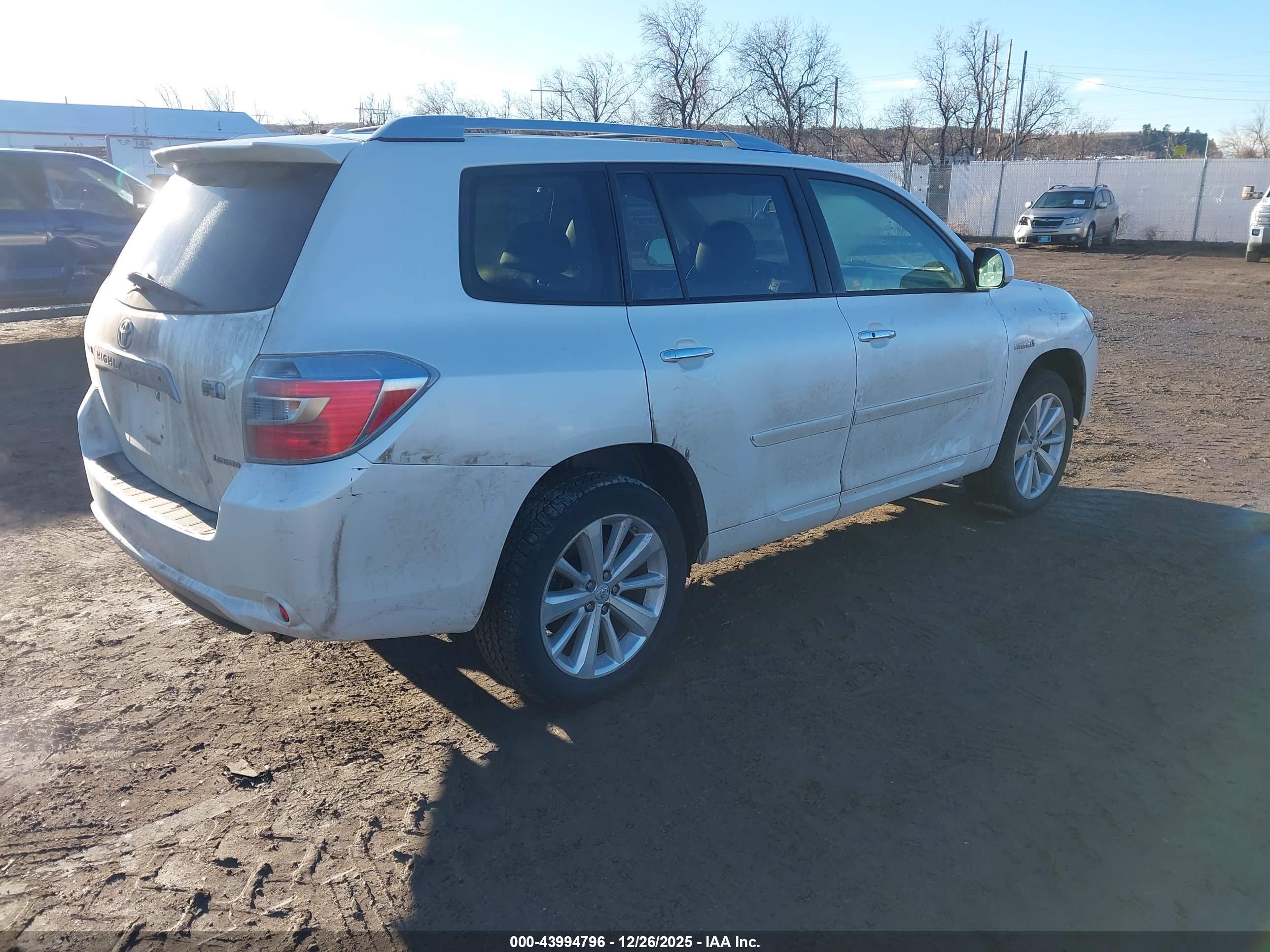 TOYOTA HIGHLANDER image 4