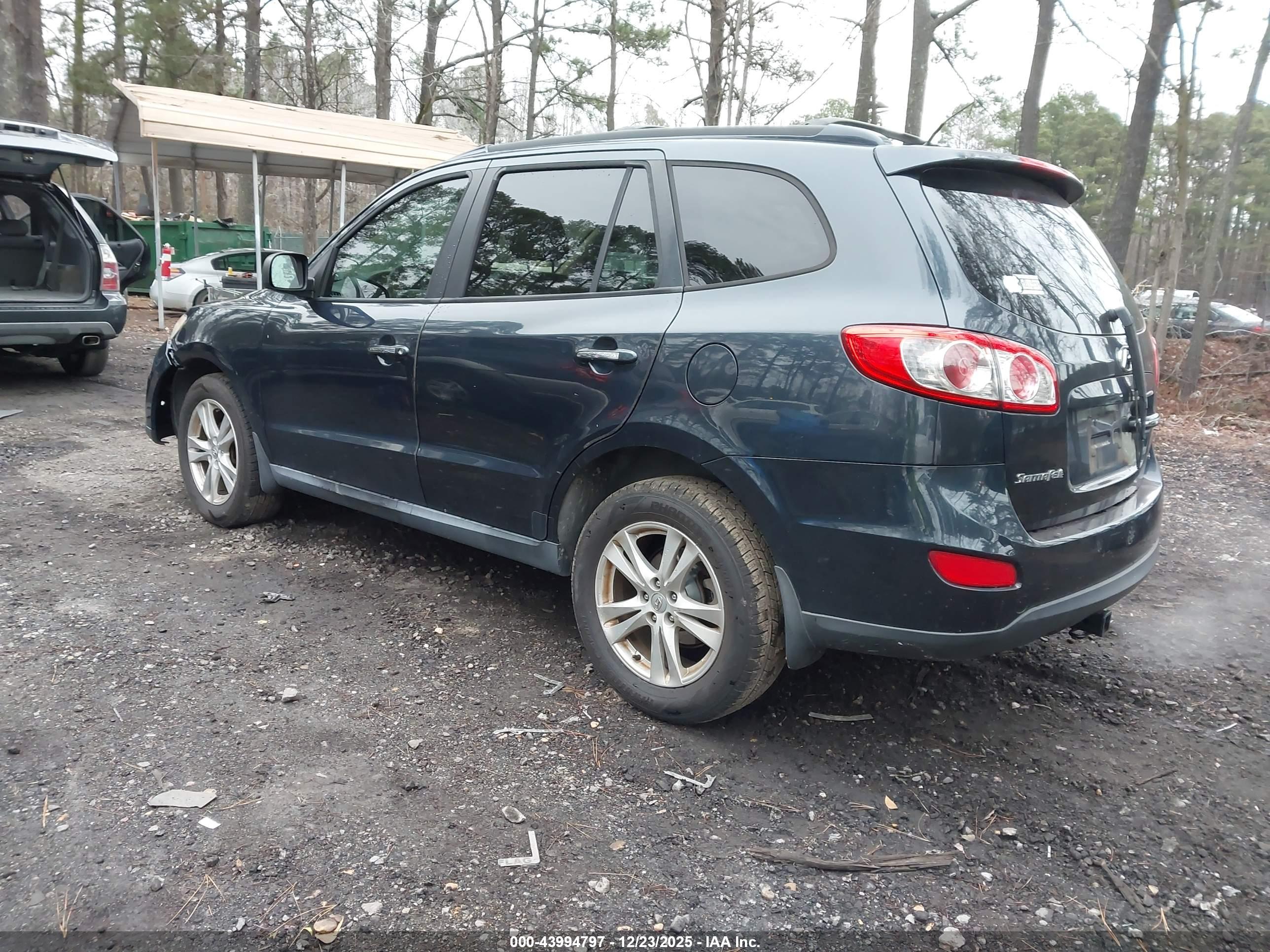 HYUNDAI SANTA image 3