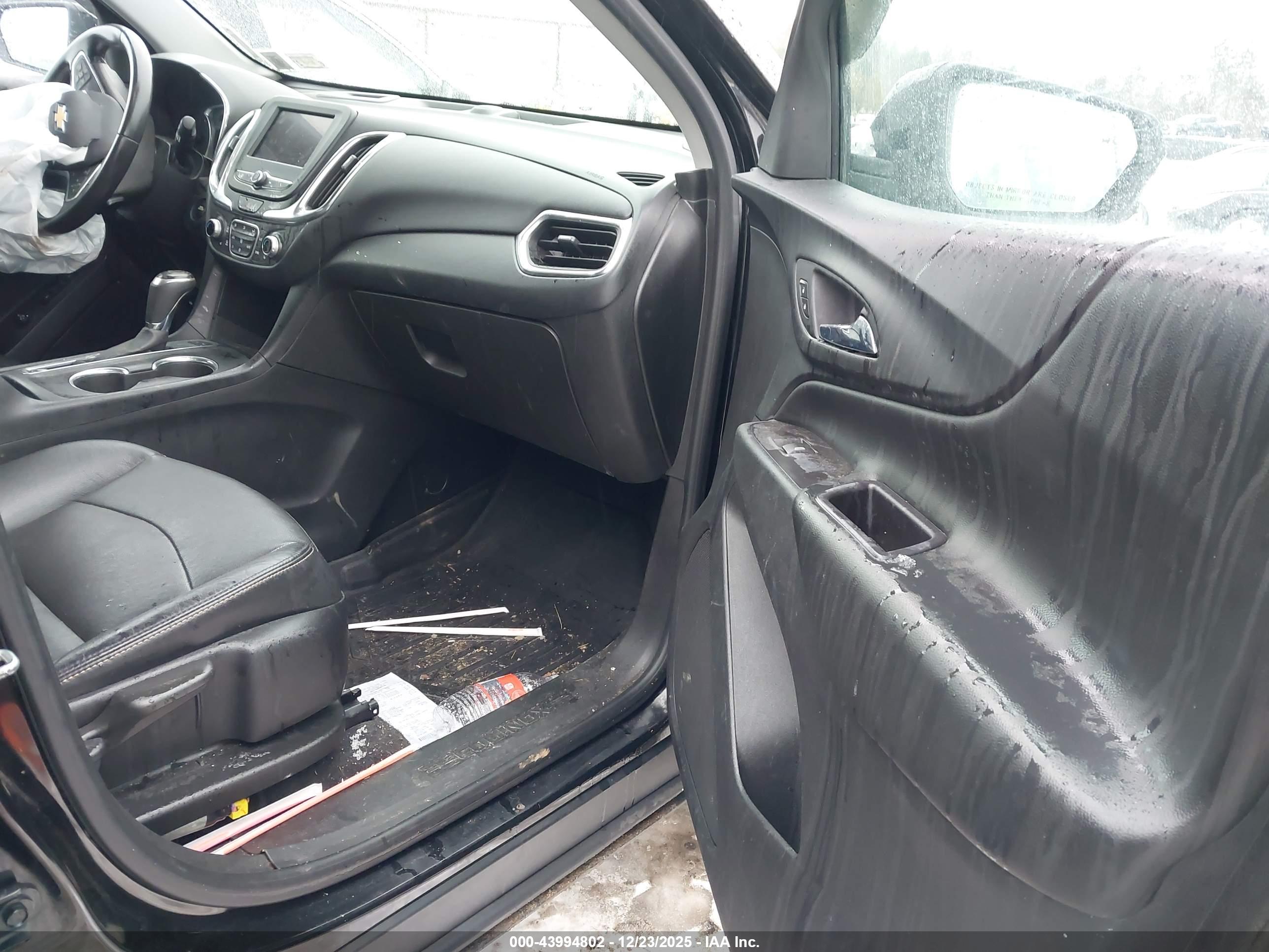 CHEVROLET EQUINOX image 5