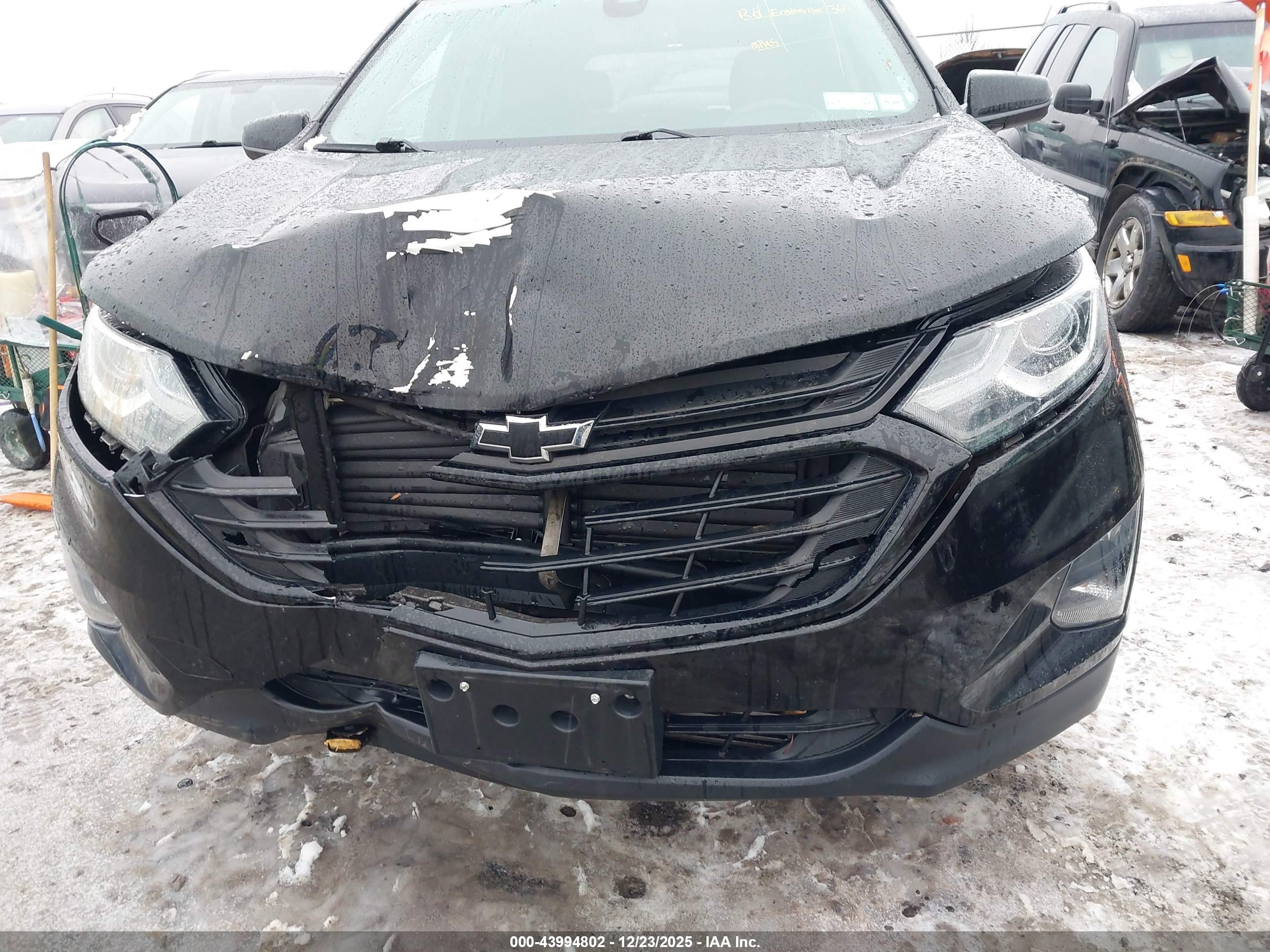 CHEVROLET EQUINOX image 6