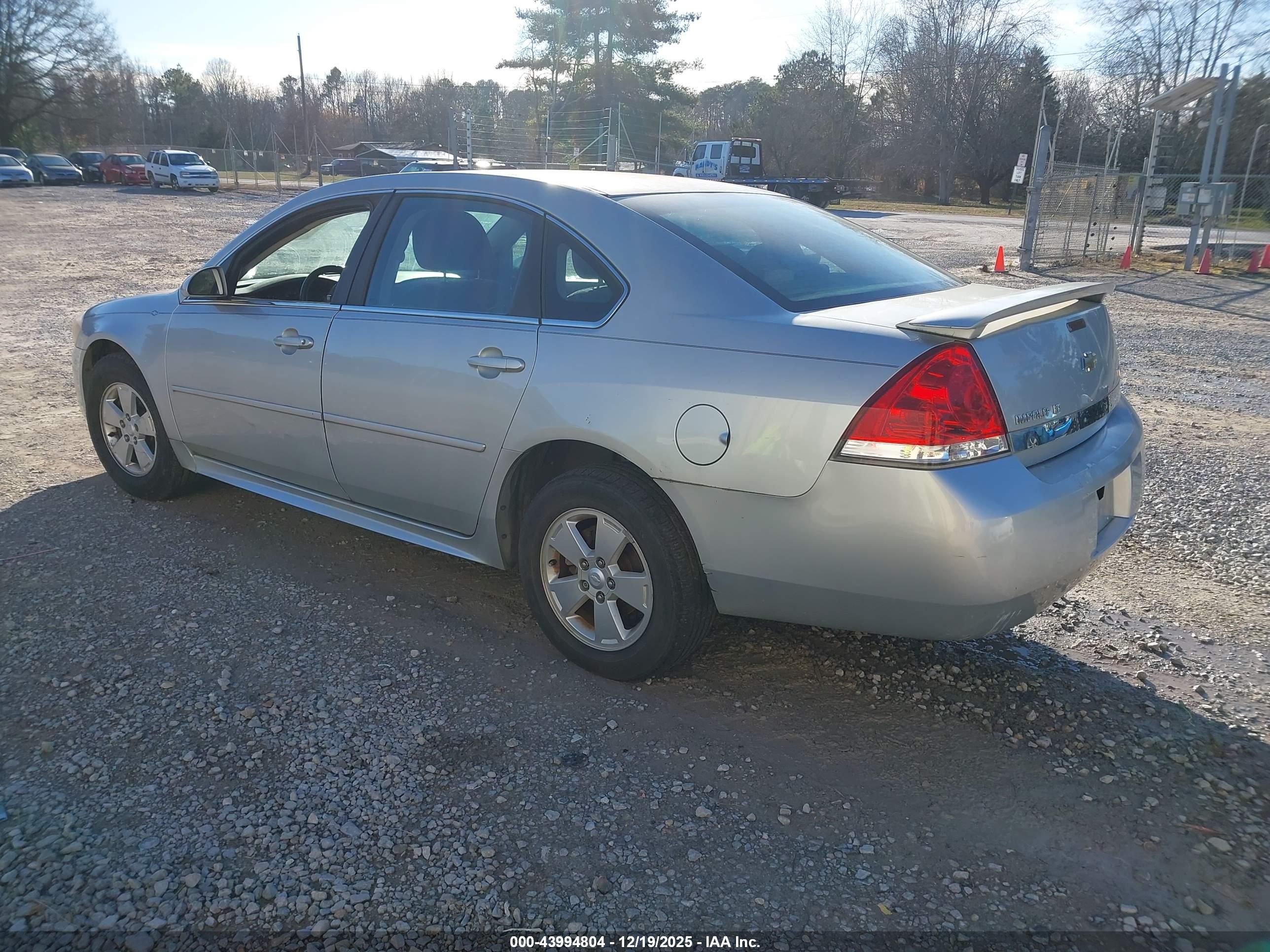 CHEVROLET IMPALA image 3