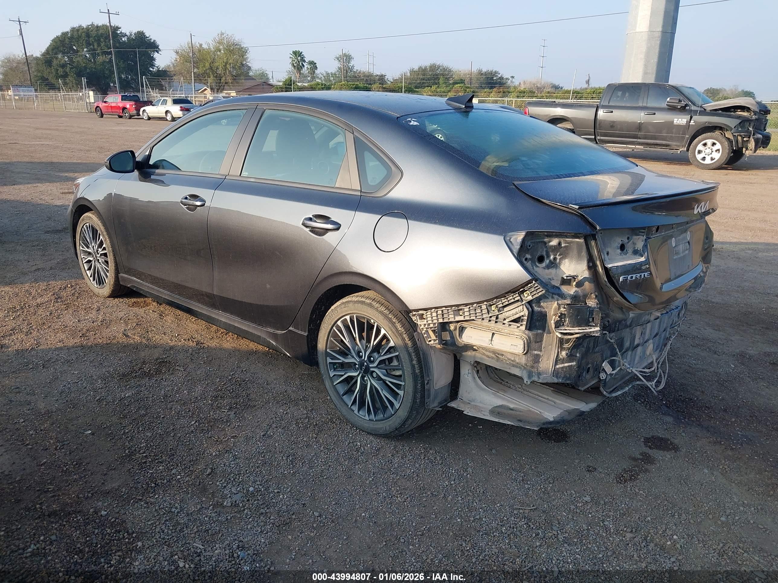 KIA FORTE image 3
