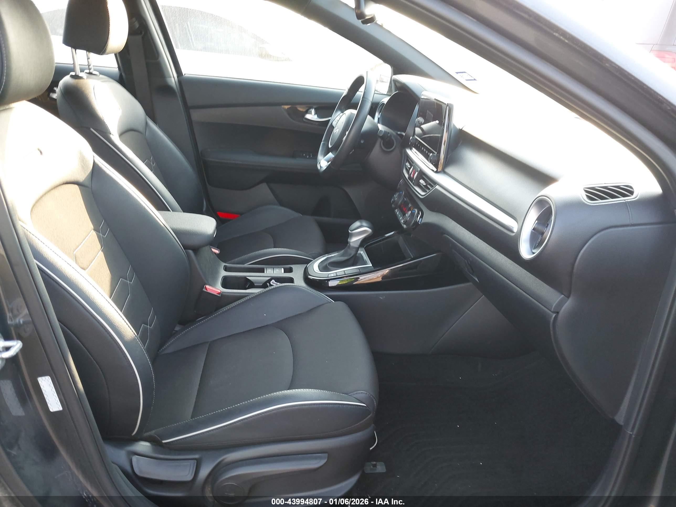 KIA FORTE image 5
