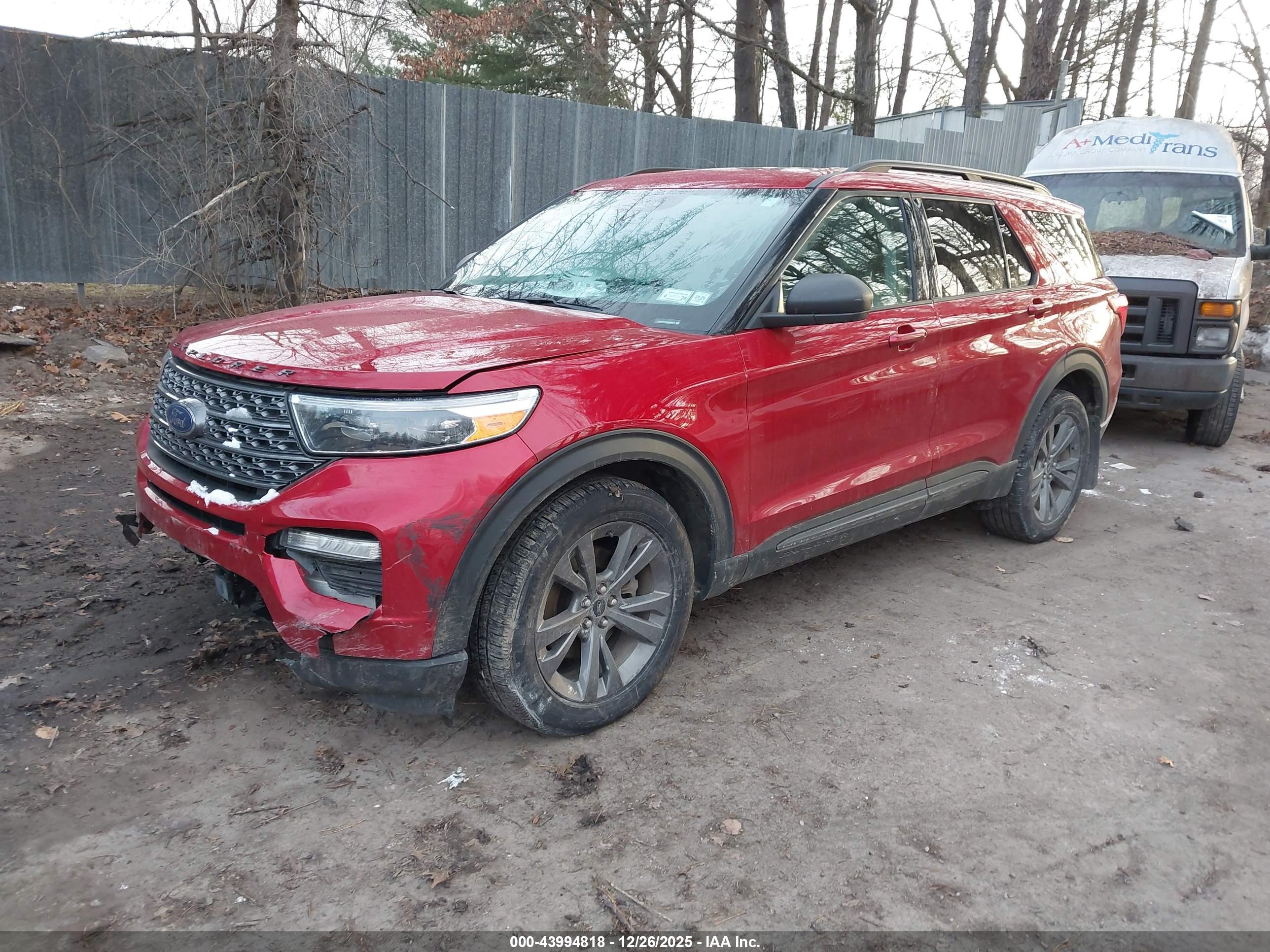 FORD EXPLORER image 2