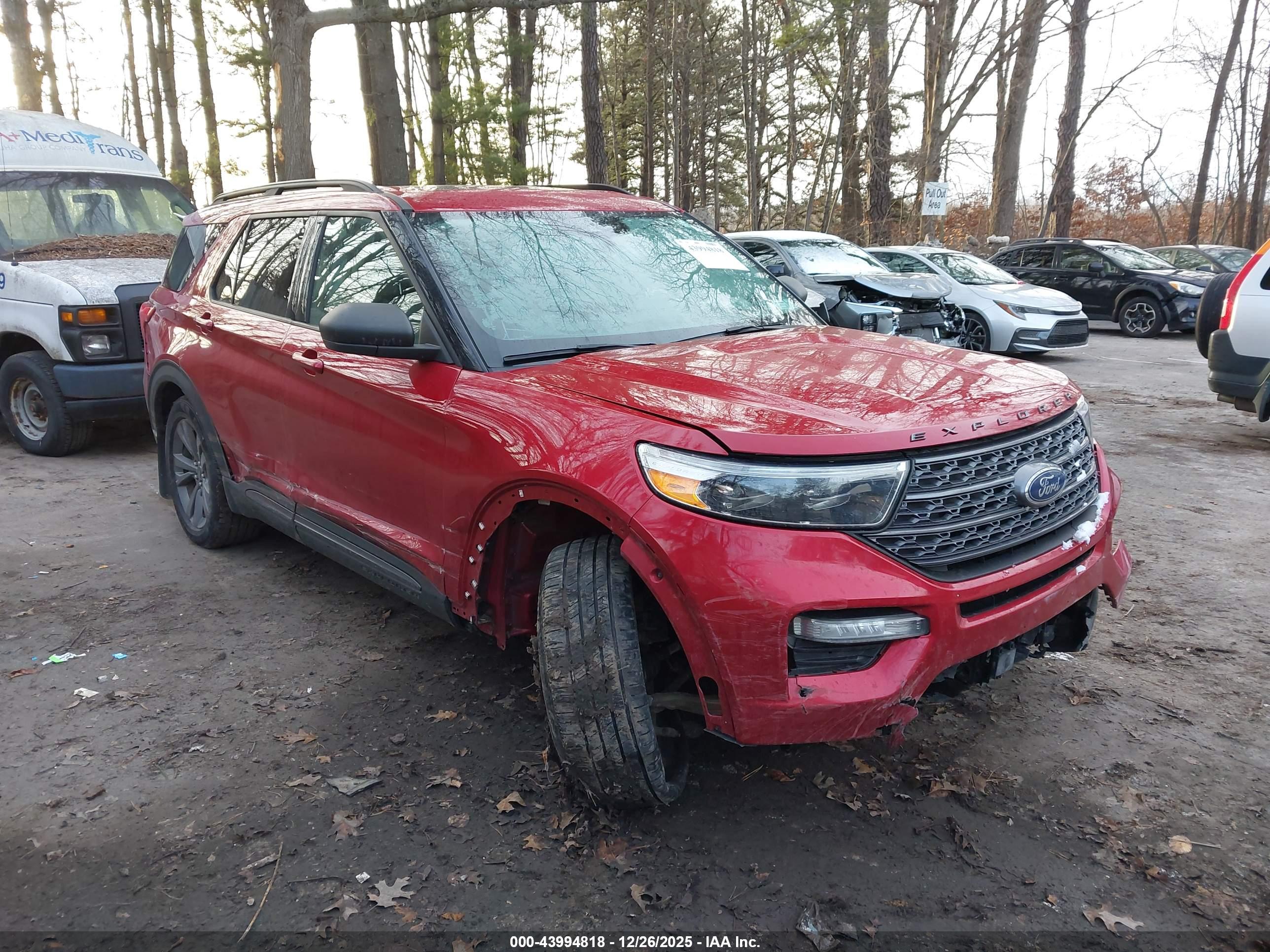 FORD EXPLORER image 6