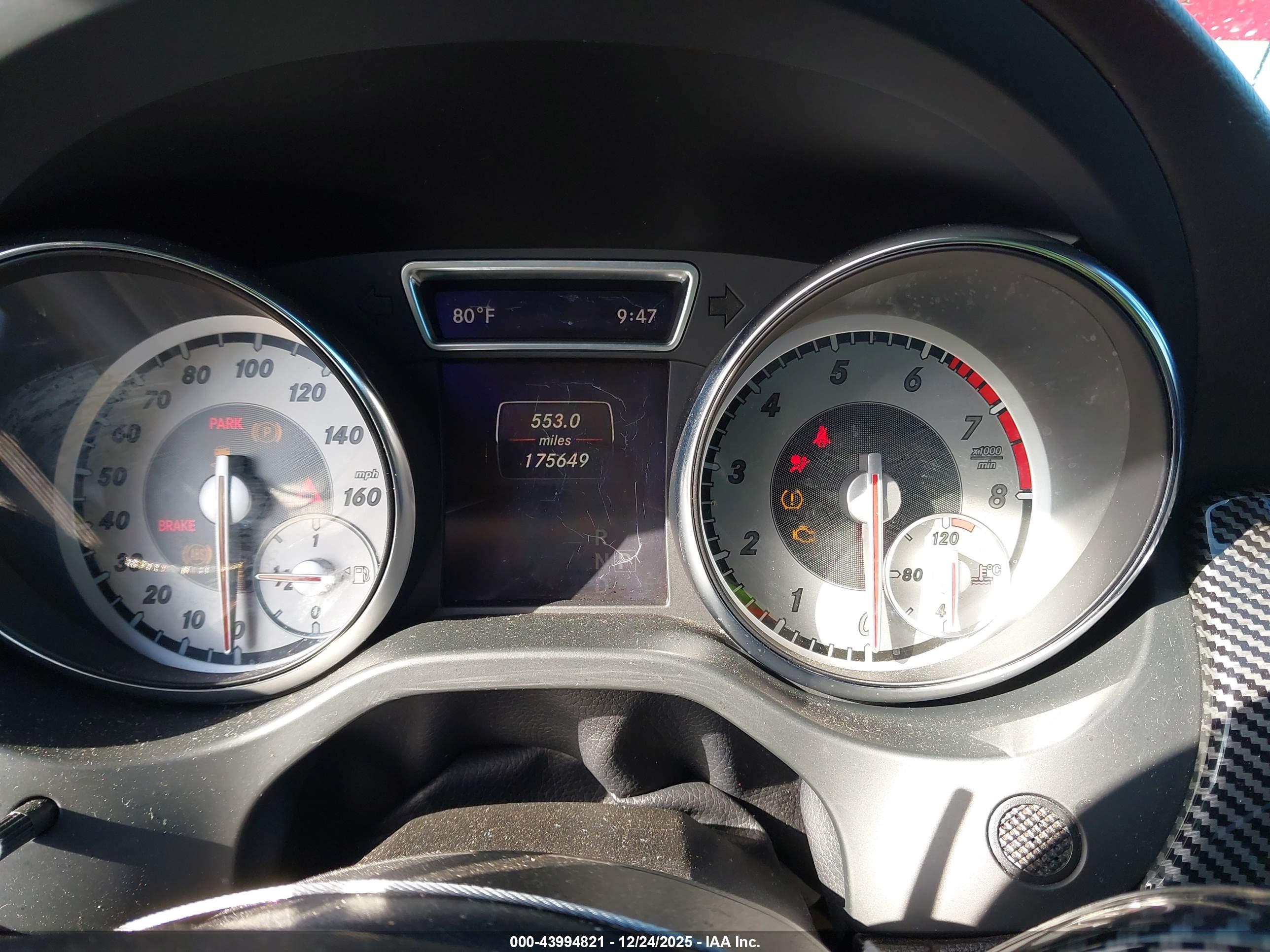 MERCEDES-BENZ CLA image 7