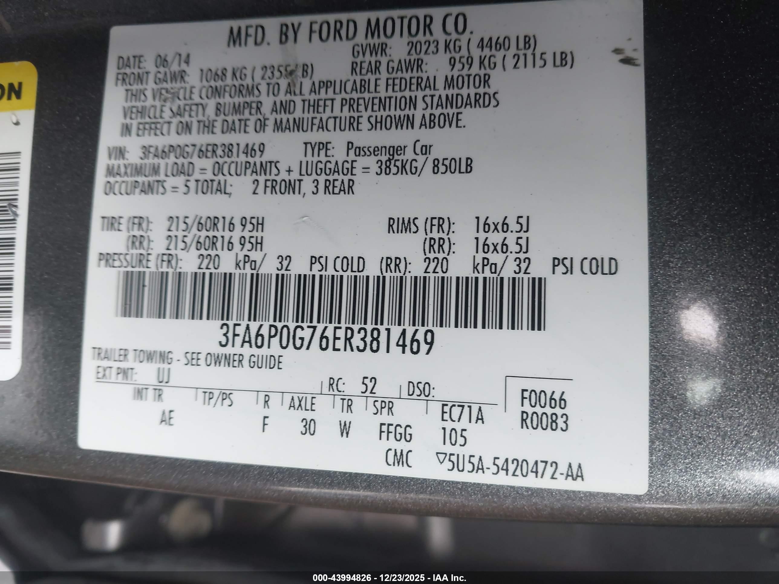 FORD FUSION image 9