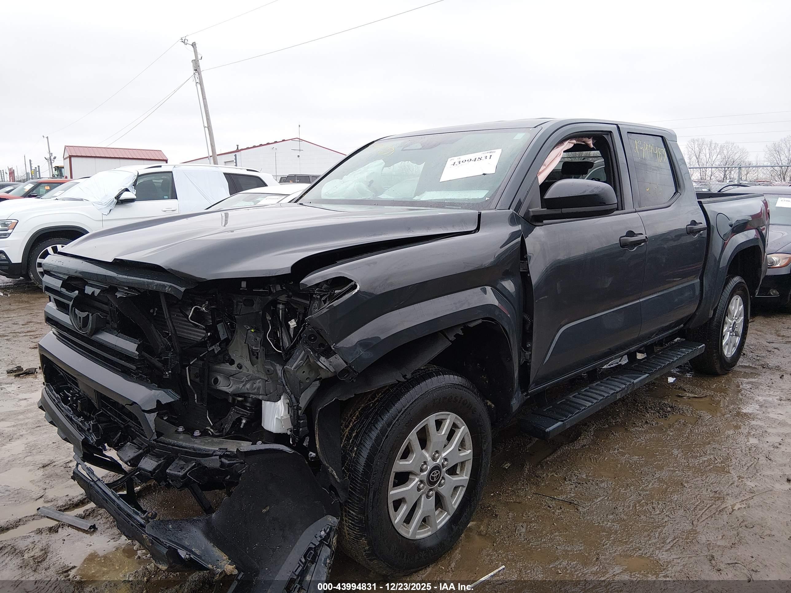 TOYOTA TACOMA image 2