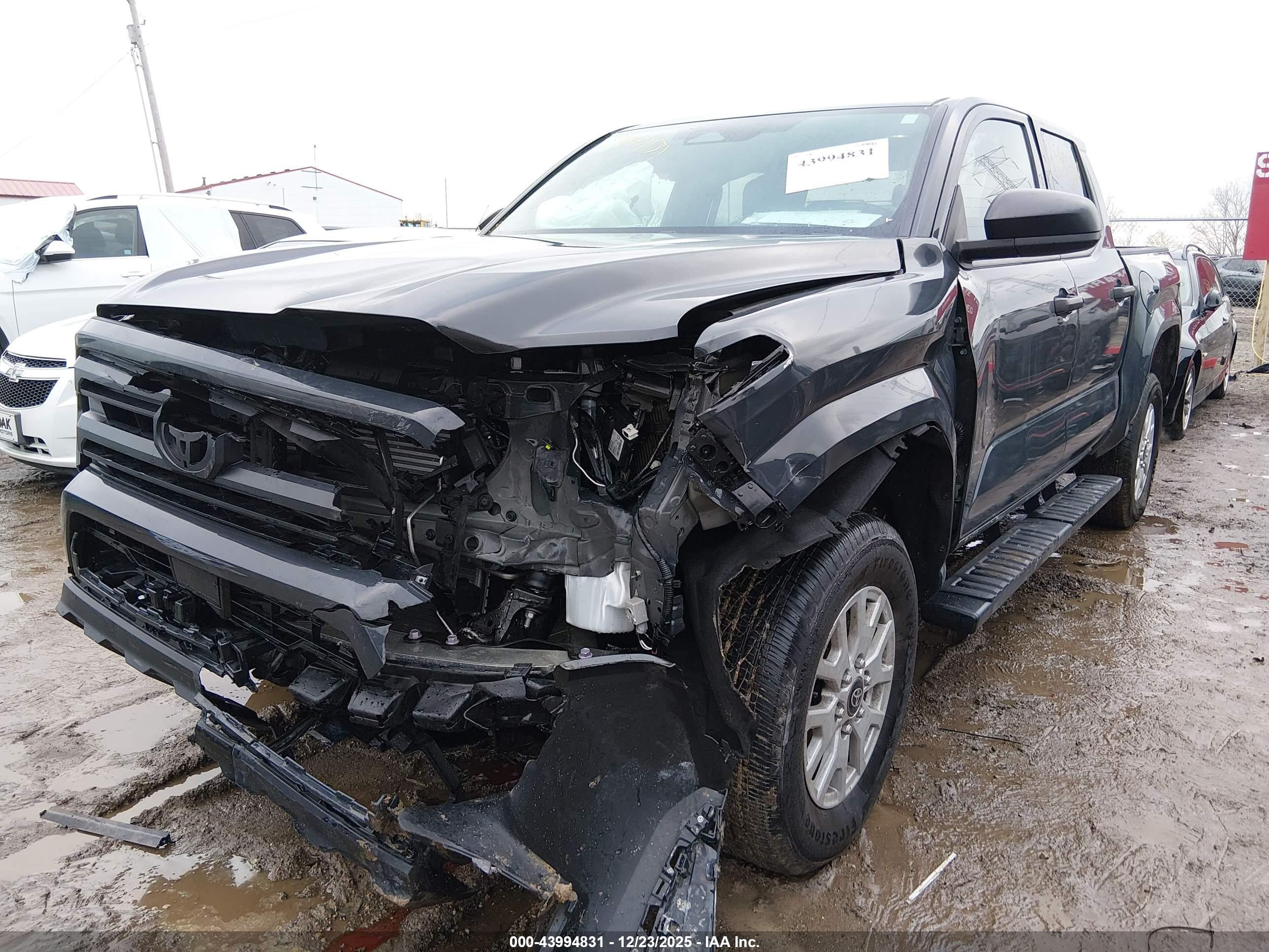 TOYOTA TACOMA image 6