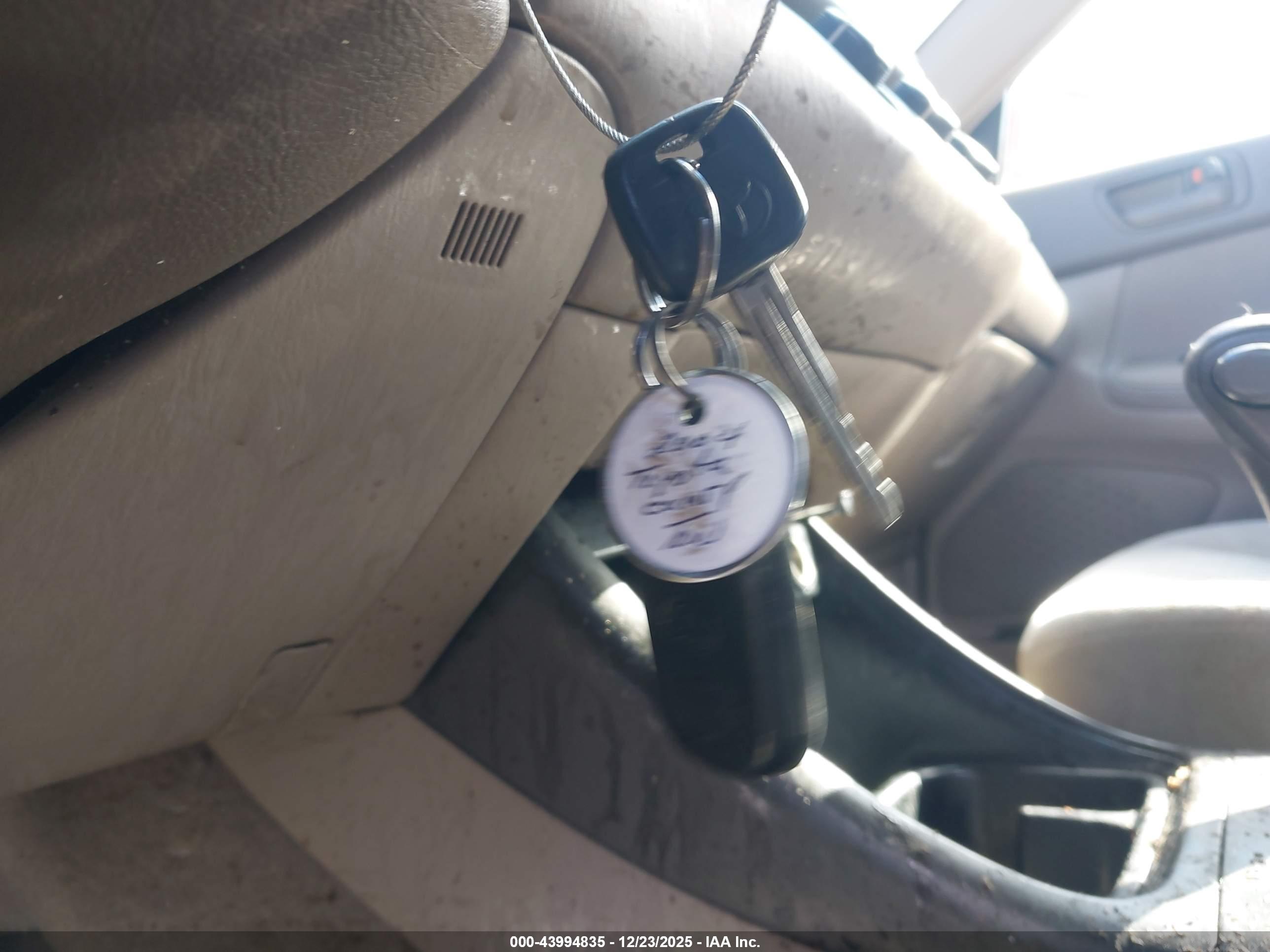 TOYOTA CAMRY image 11