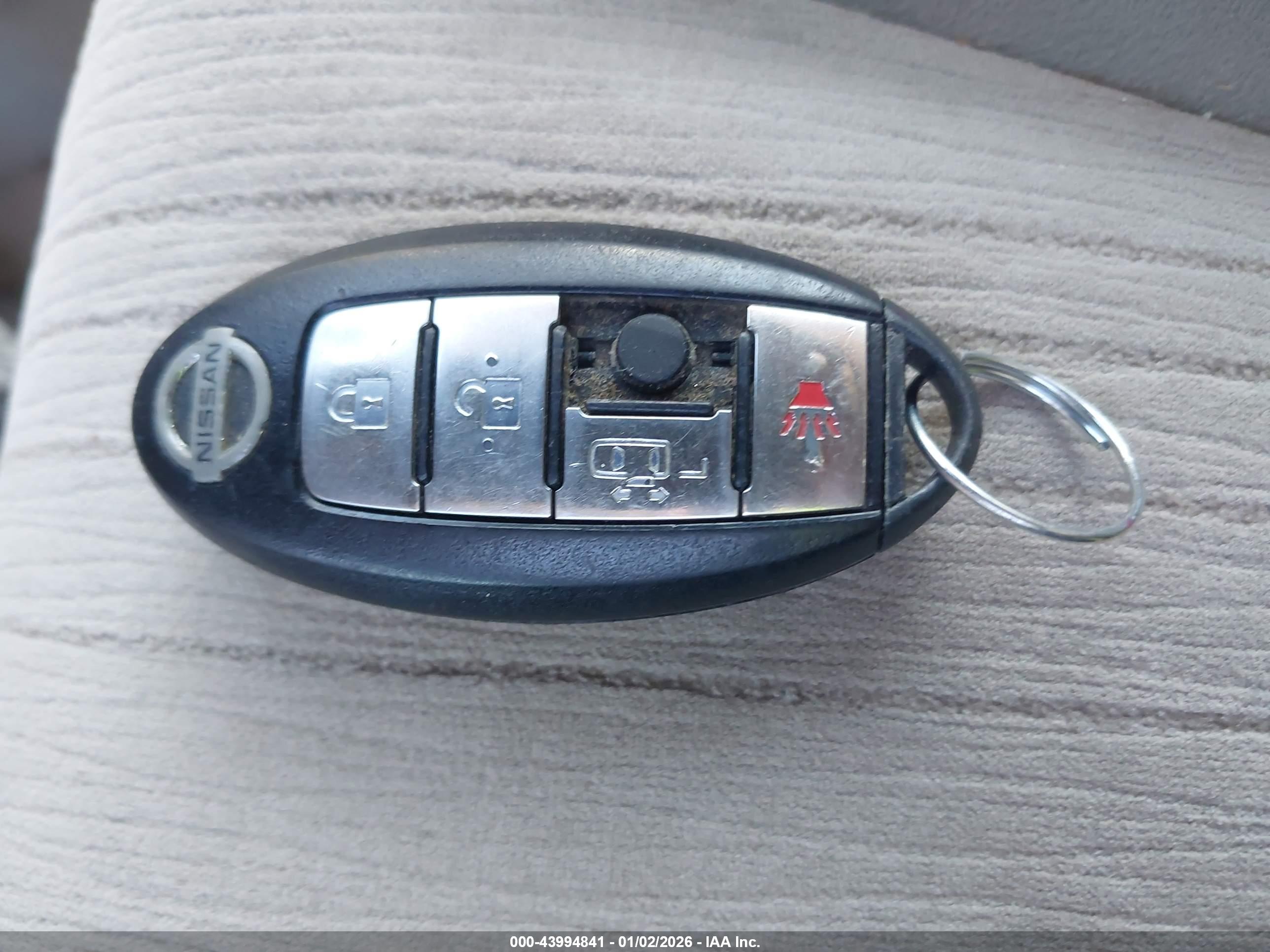 NISSAN QUEST image 11