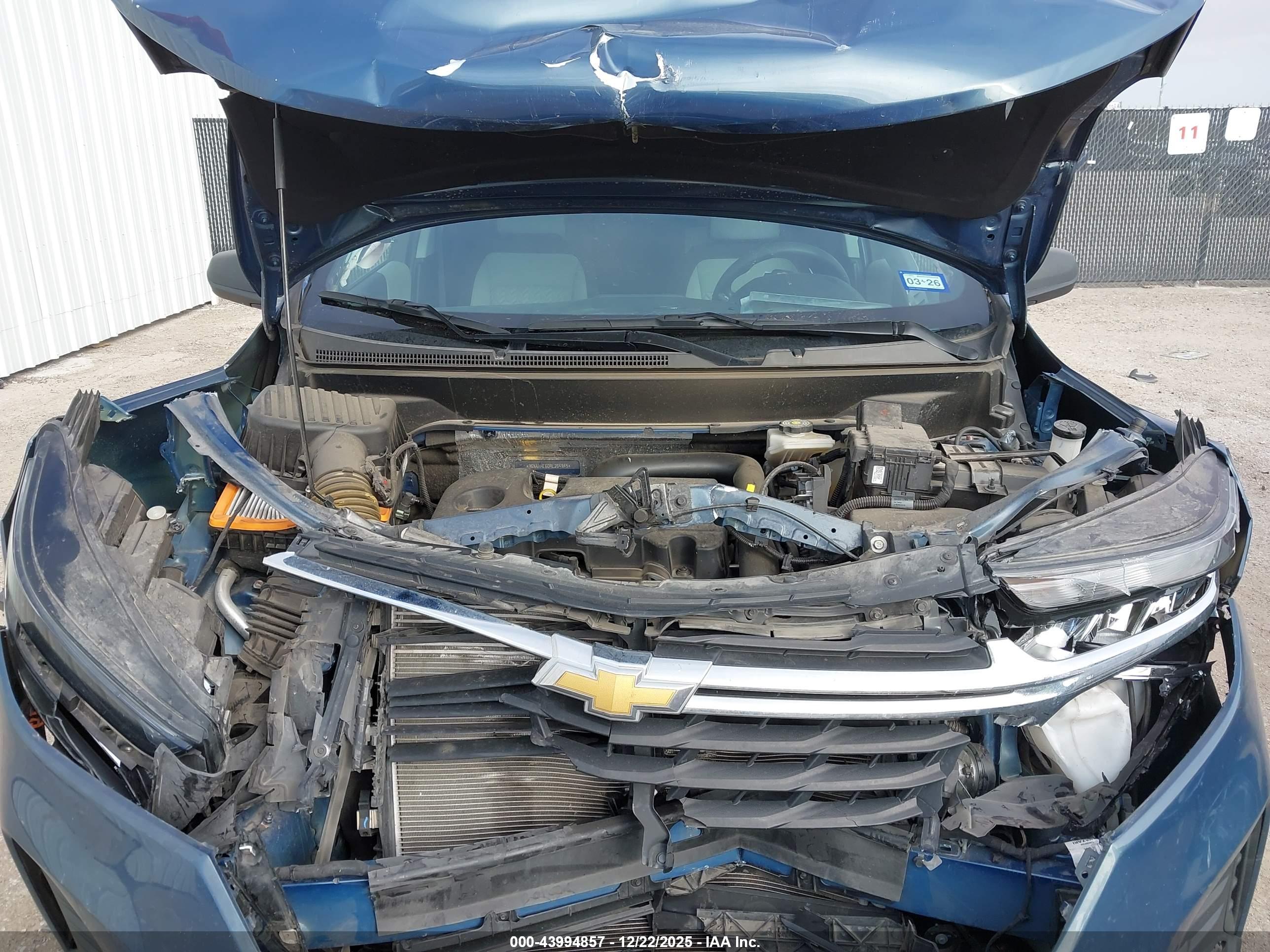 CHEVROLET EQUINOX image 10