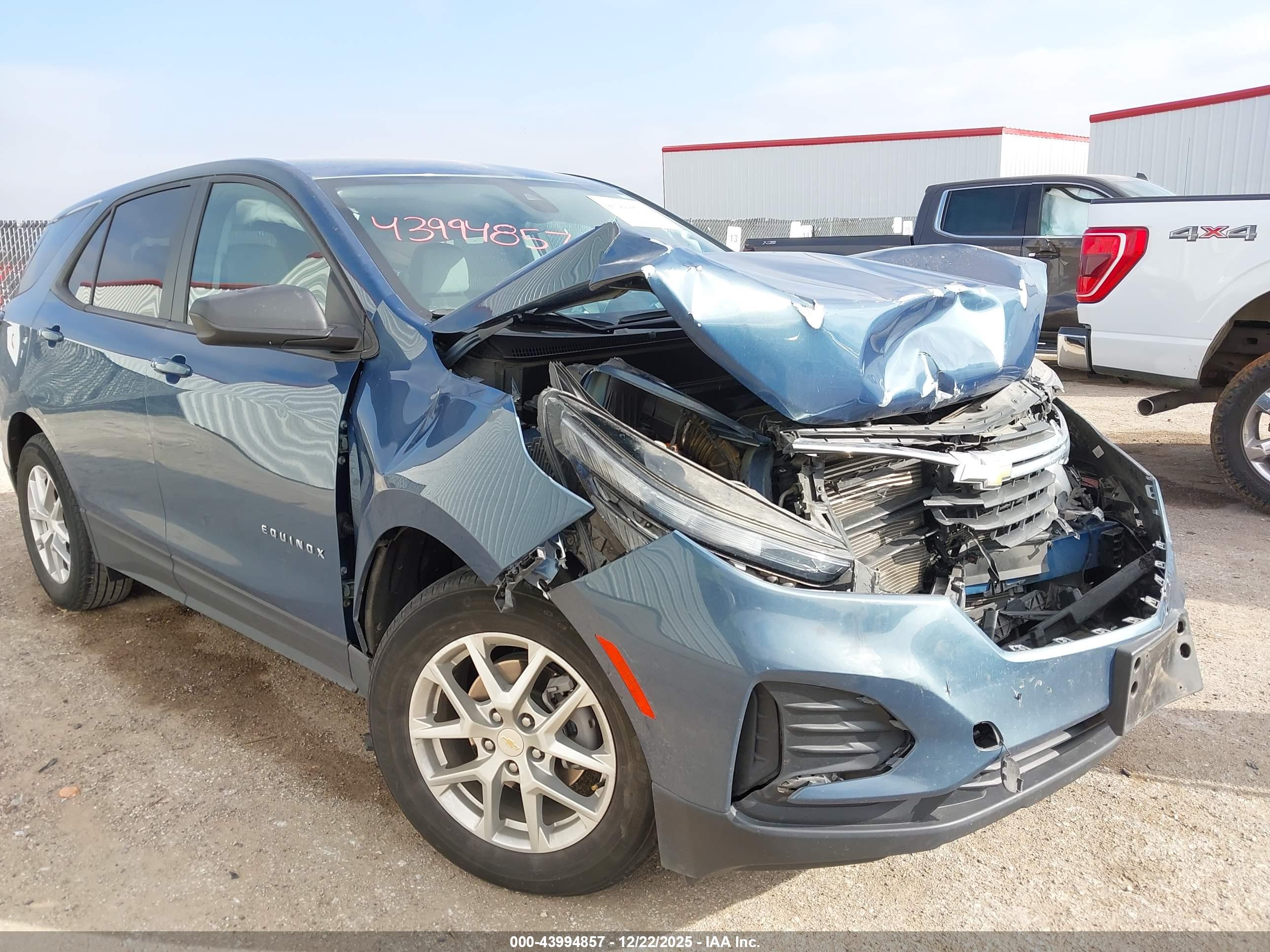 CHEVROLET EQUINOX image 6