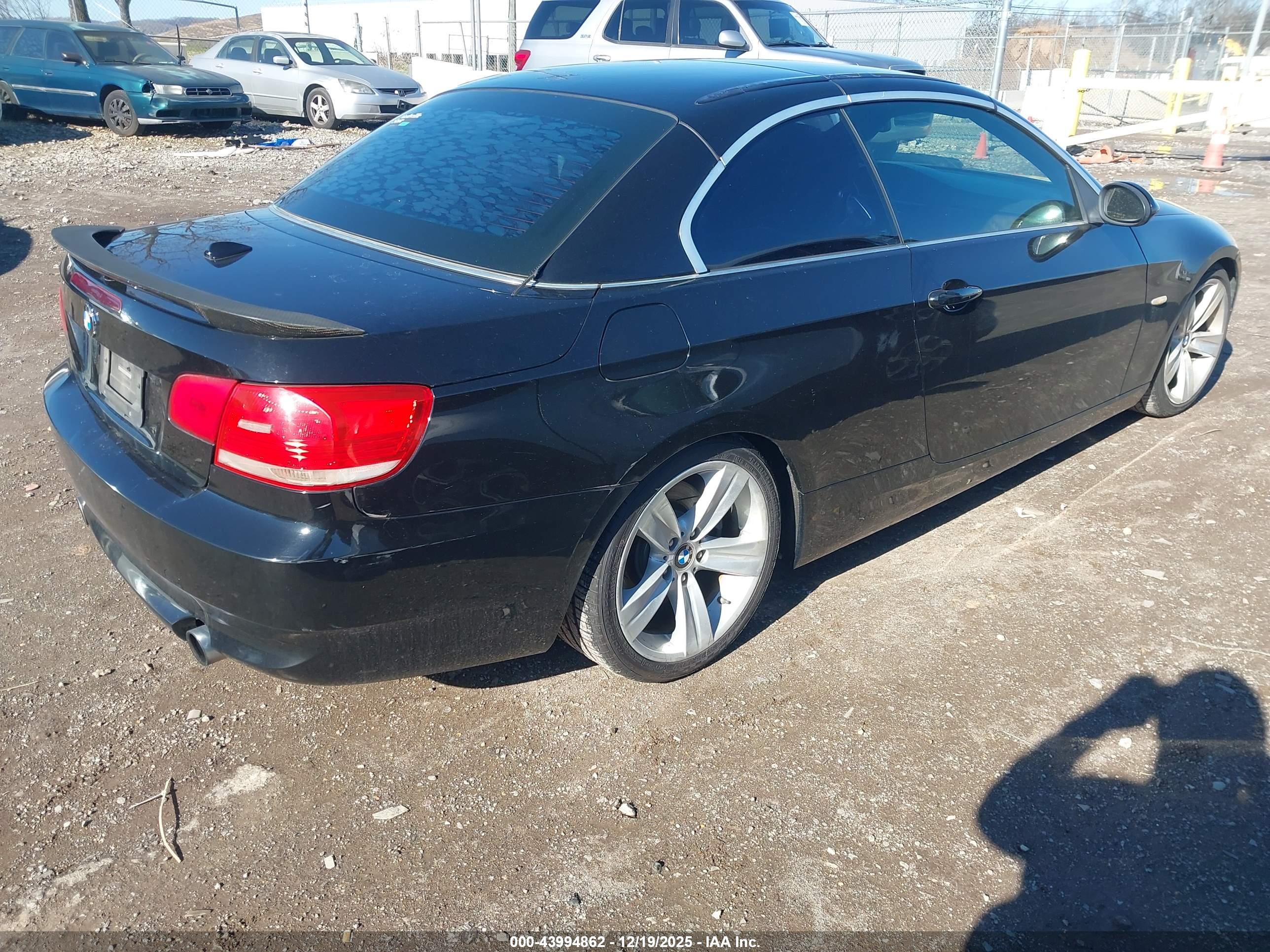 BMW 335I image 4