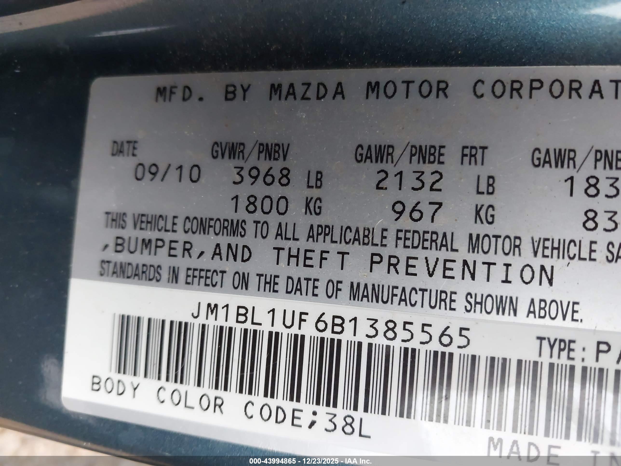 MAZDA MAZDA3 image 9
