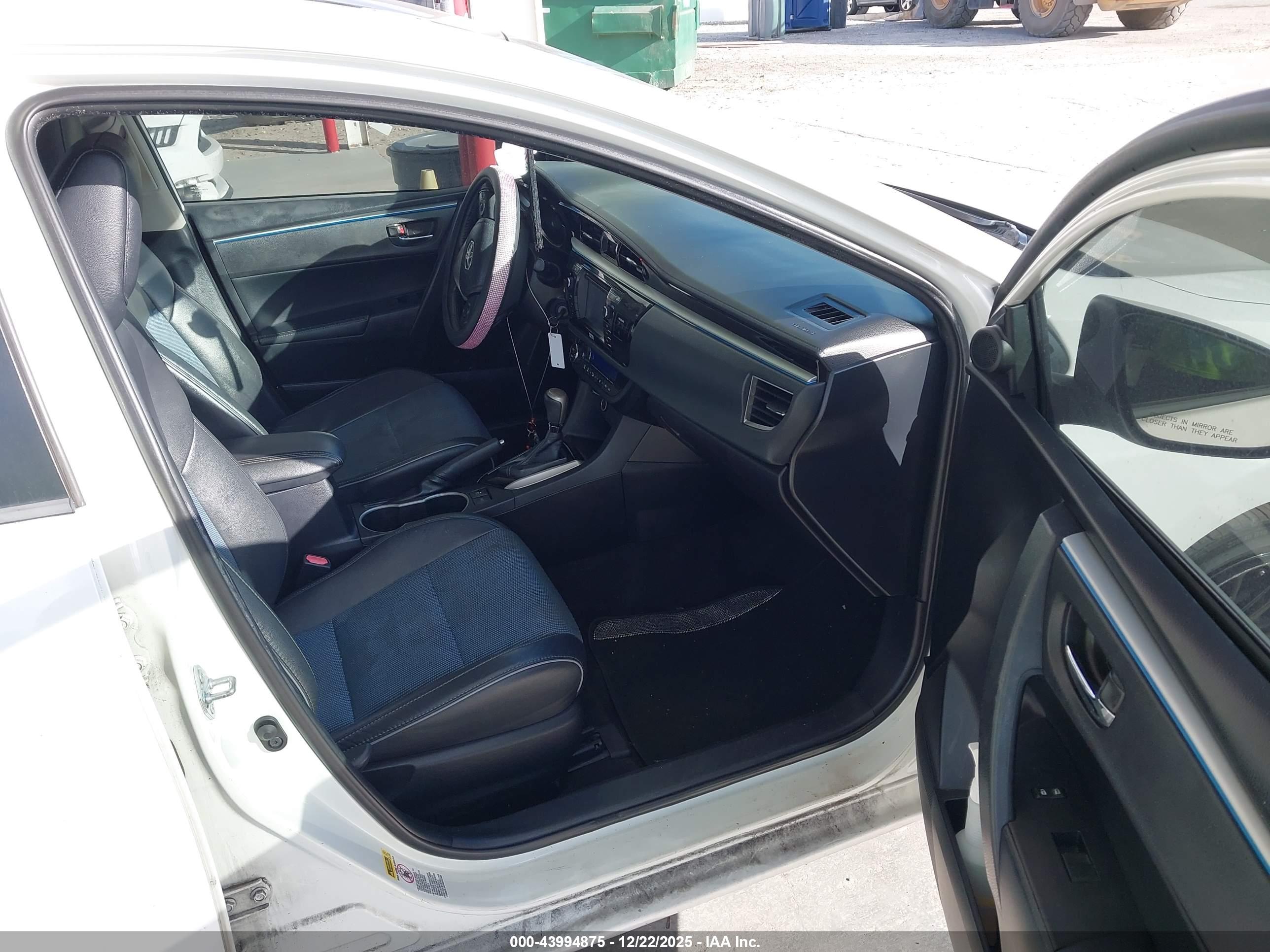 TOYOTA COROLLA image 5