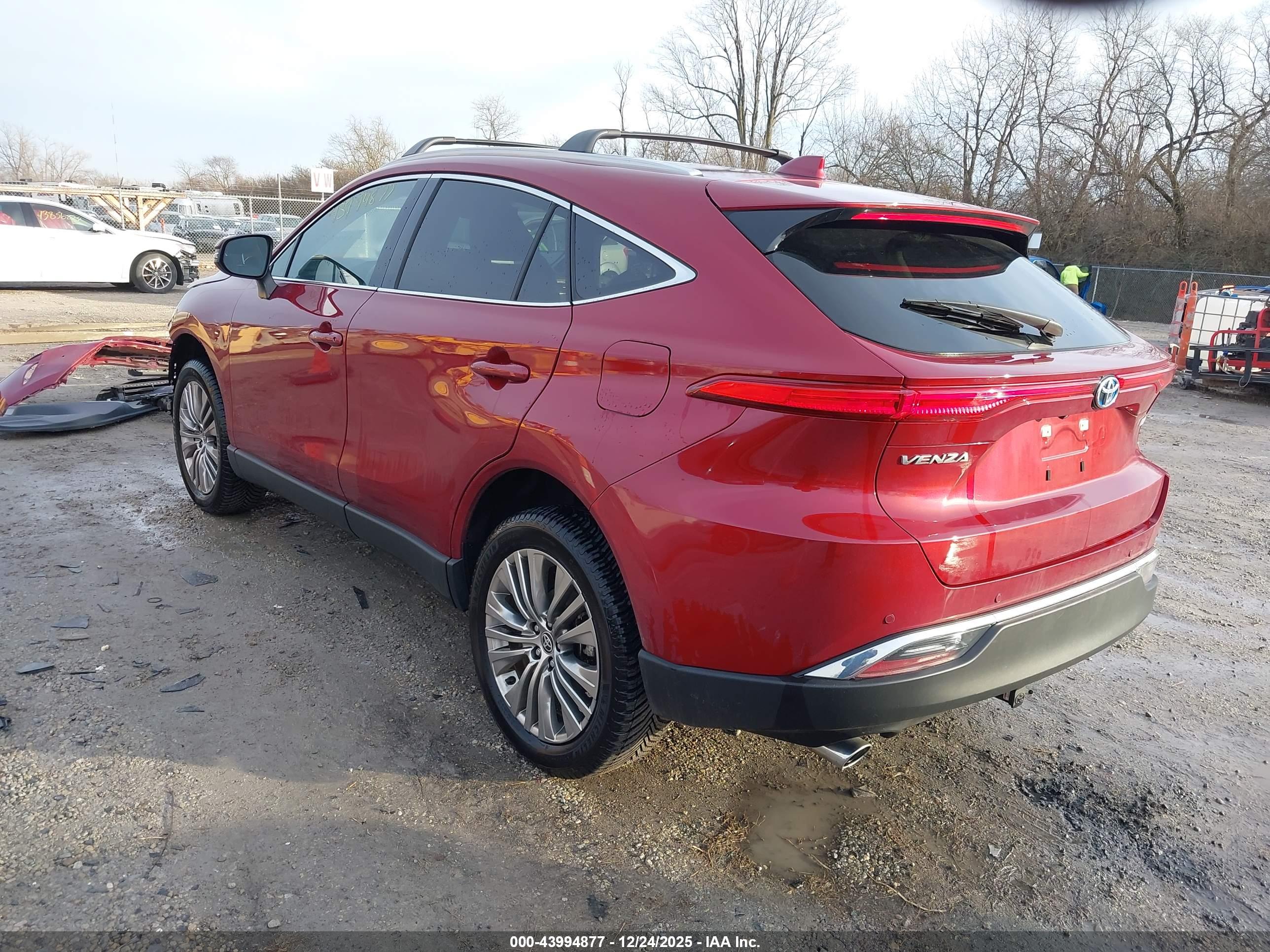 TOYOTA VENZA image 3