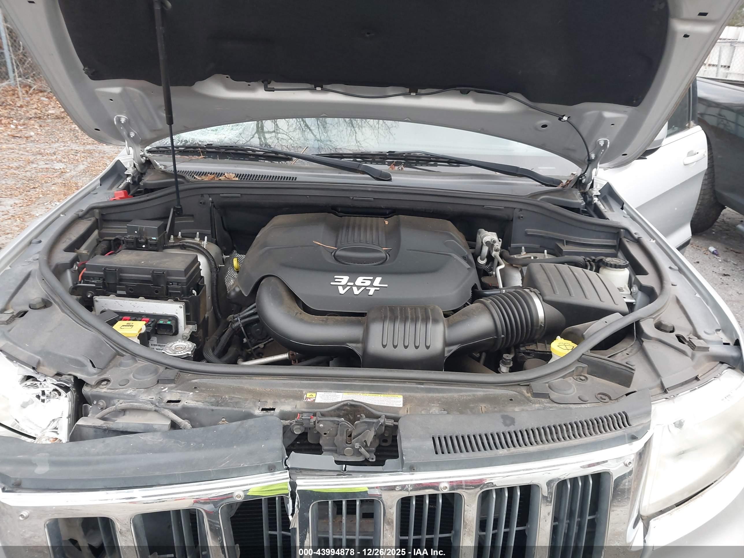 JEEP GRAND image 10
