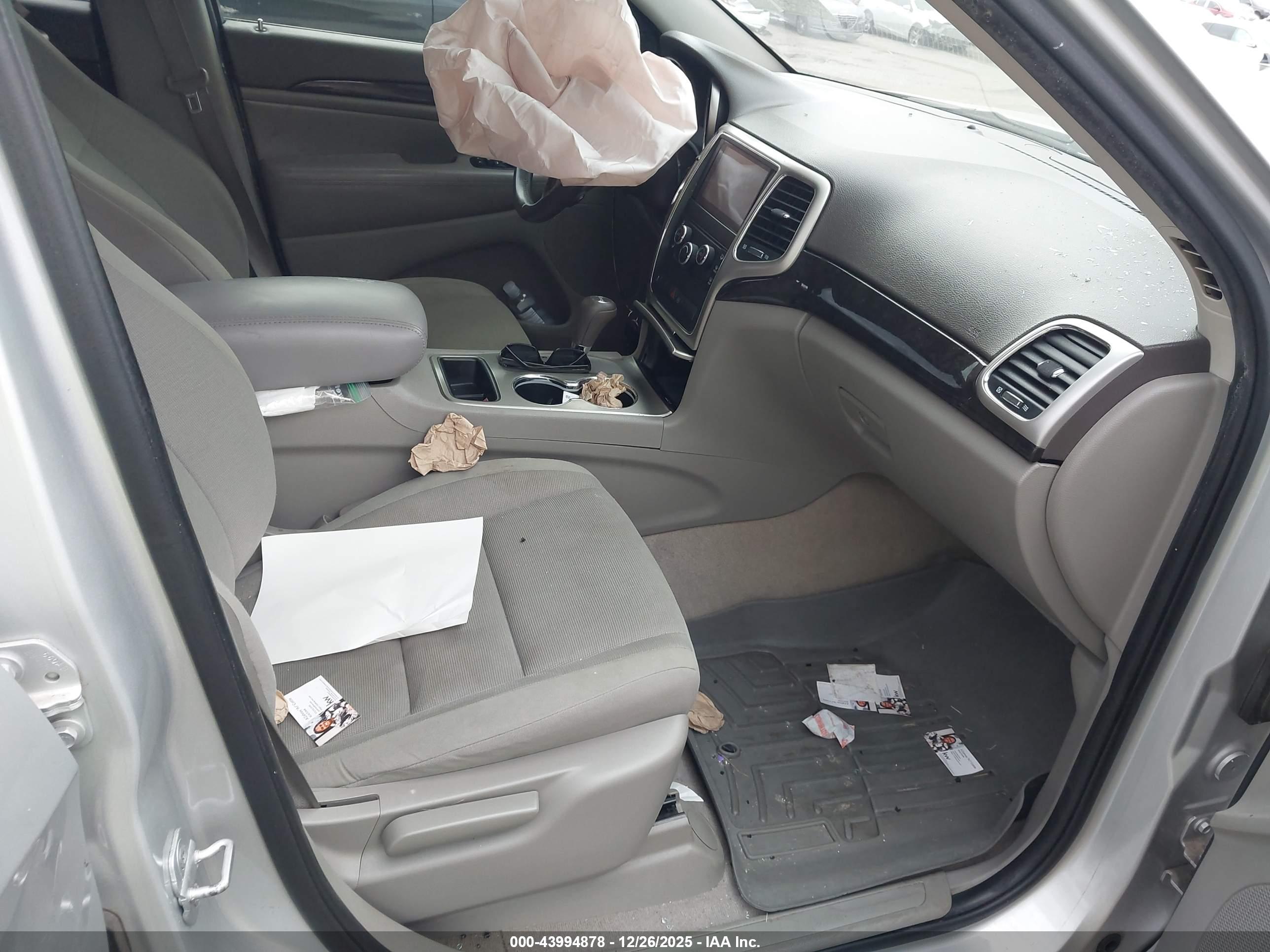 JEEP GRAND image 5