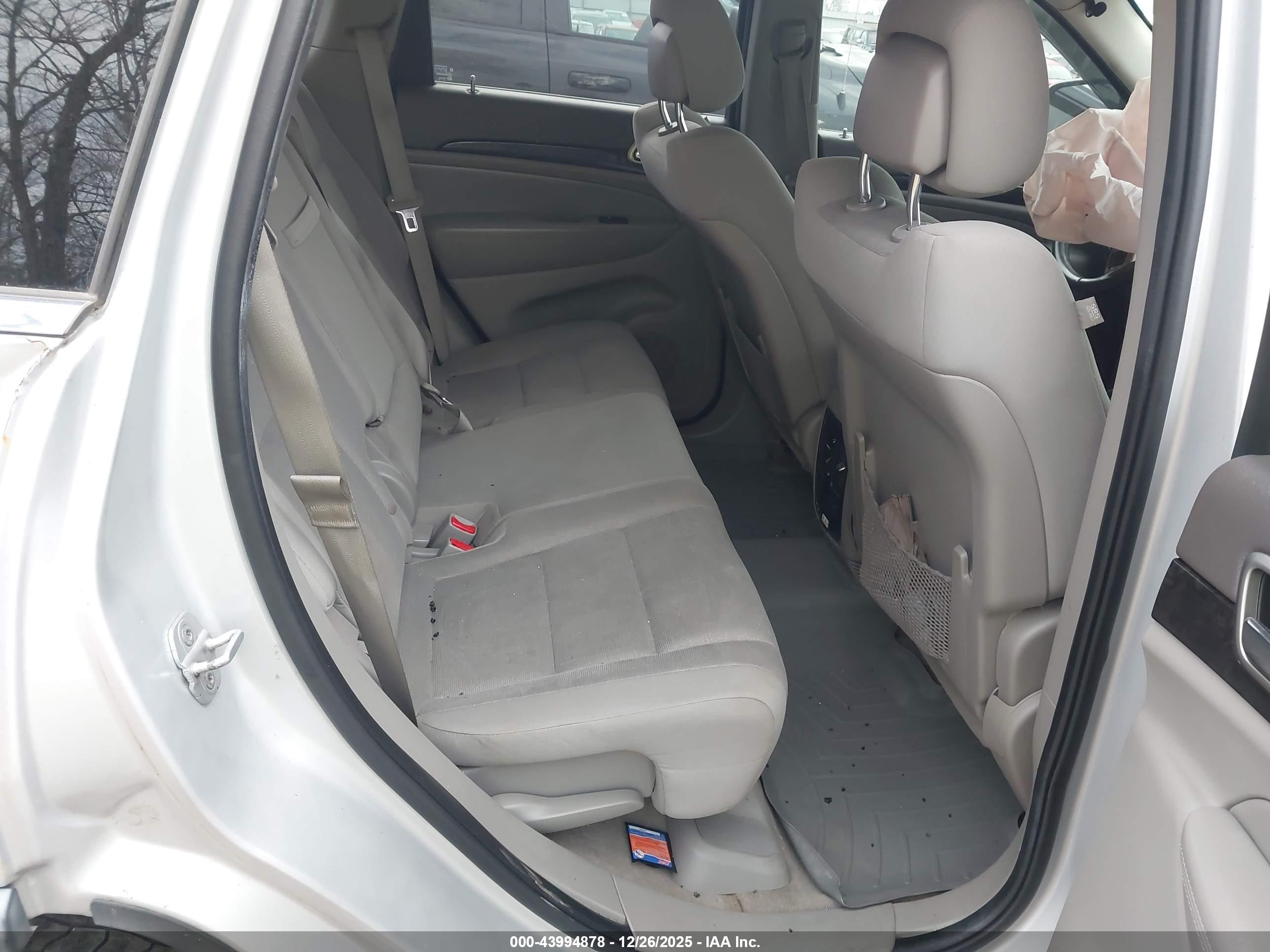 JEEP GRAND image 8