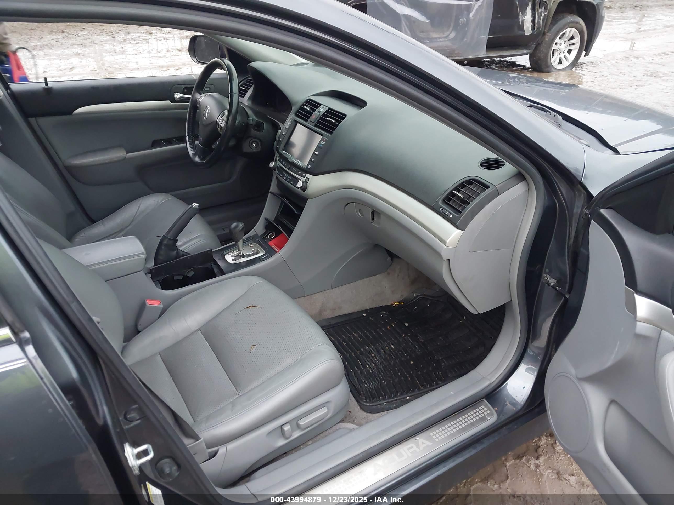 ACURA TSX image 5