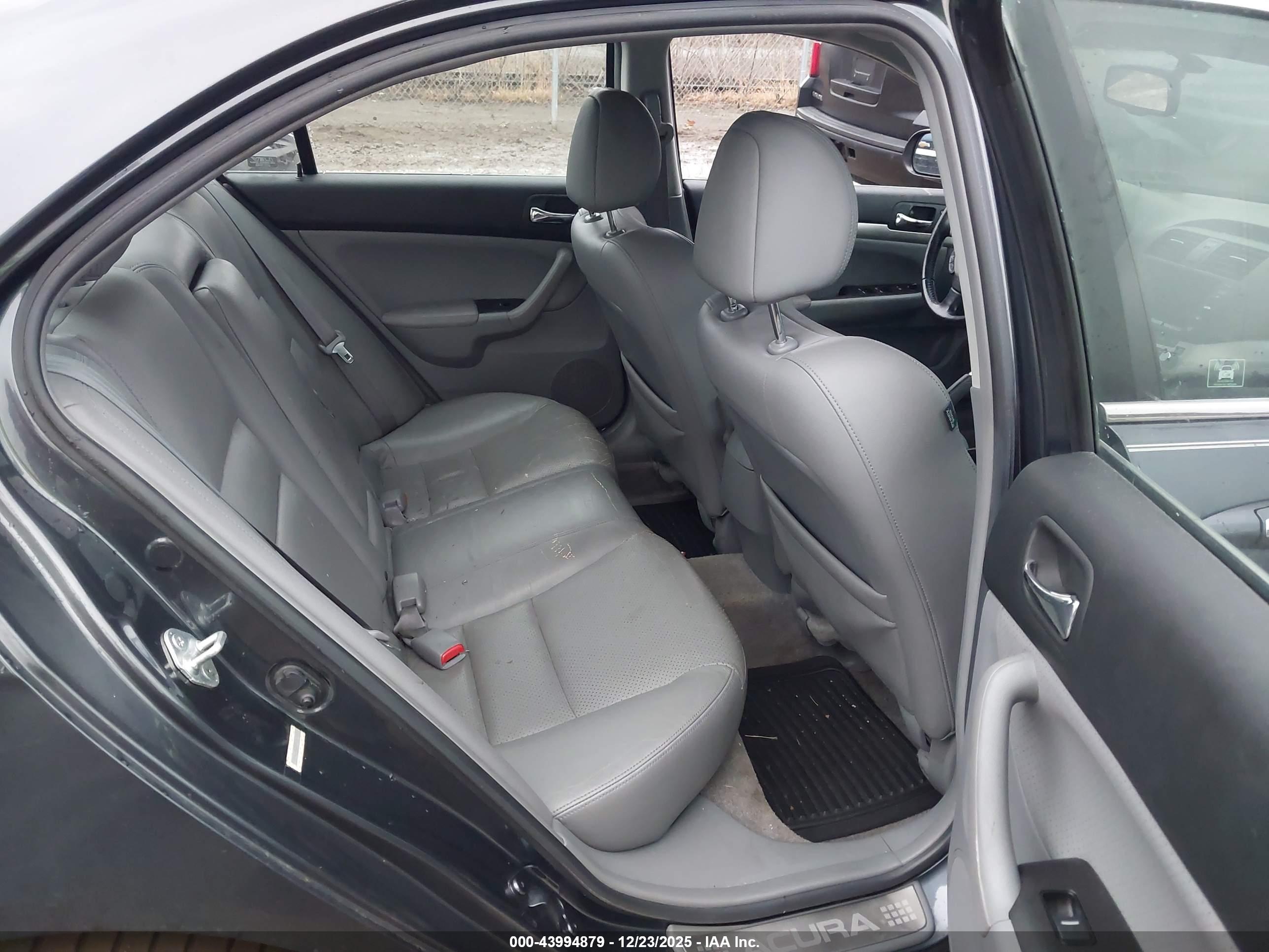 ACURA TSX image 8