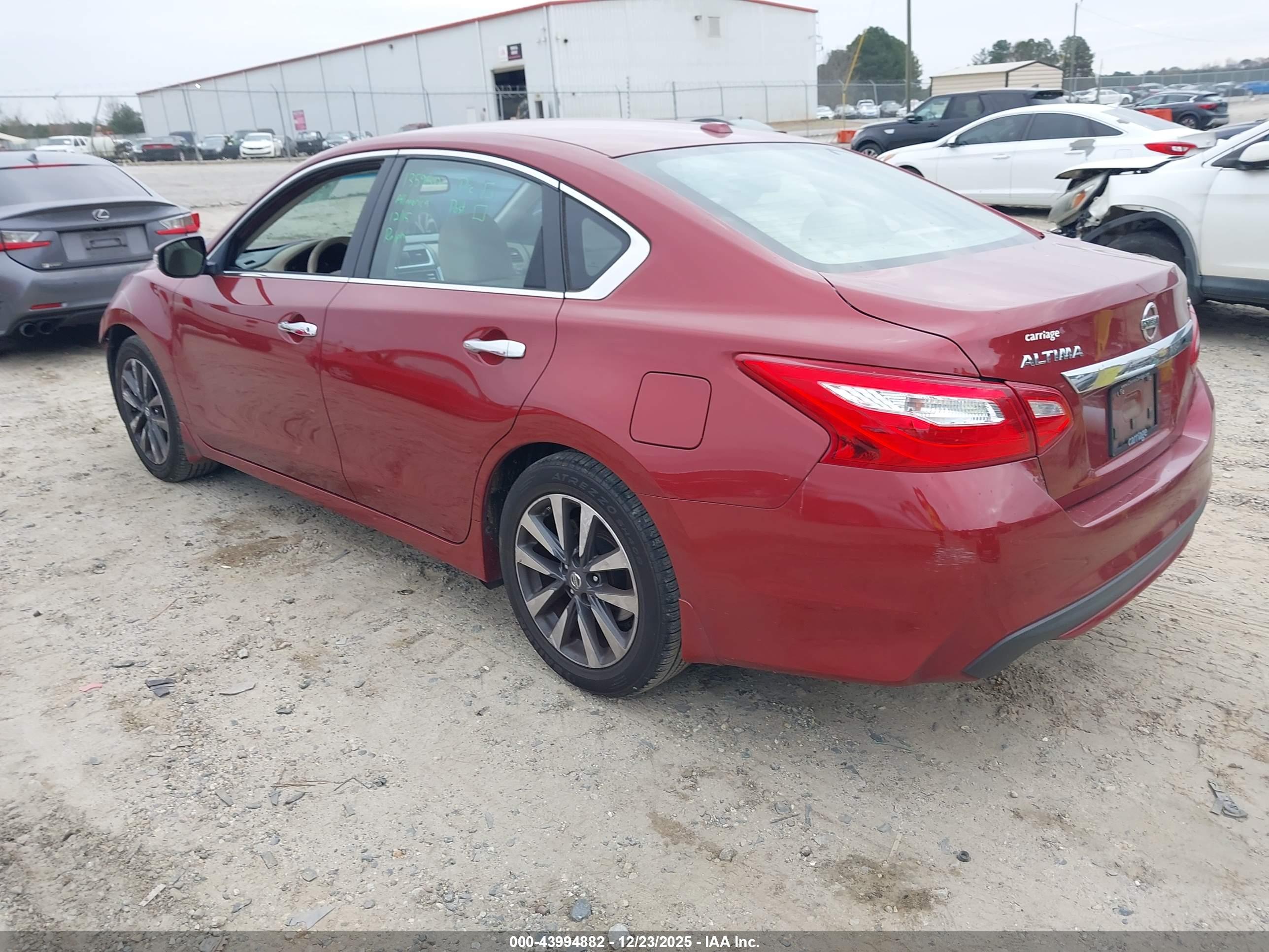 NISSAN ALTIMA image 3