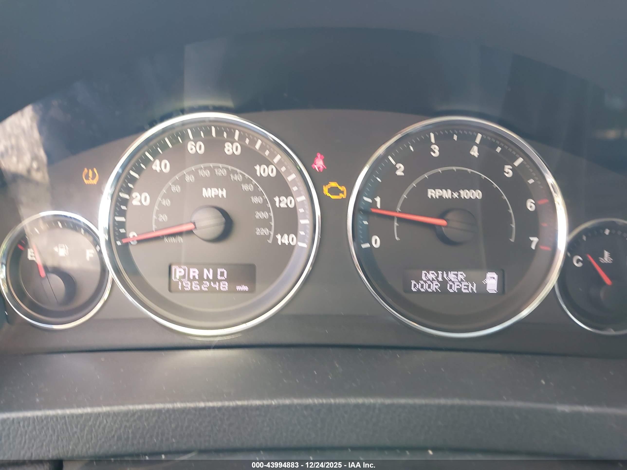 JEEP GRAND image 7