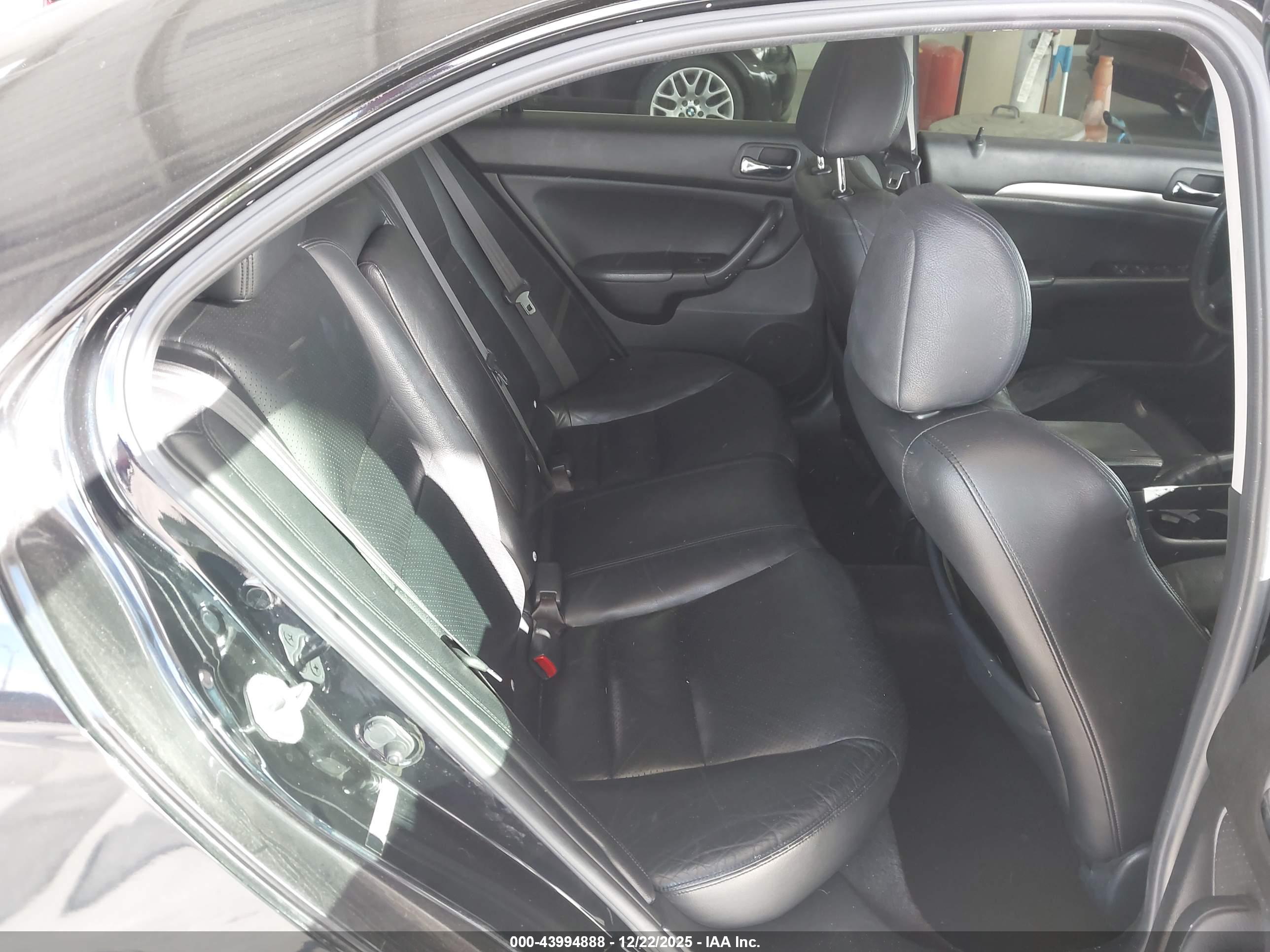 ACURA TSX image 8
