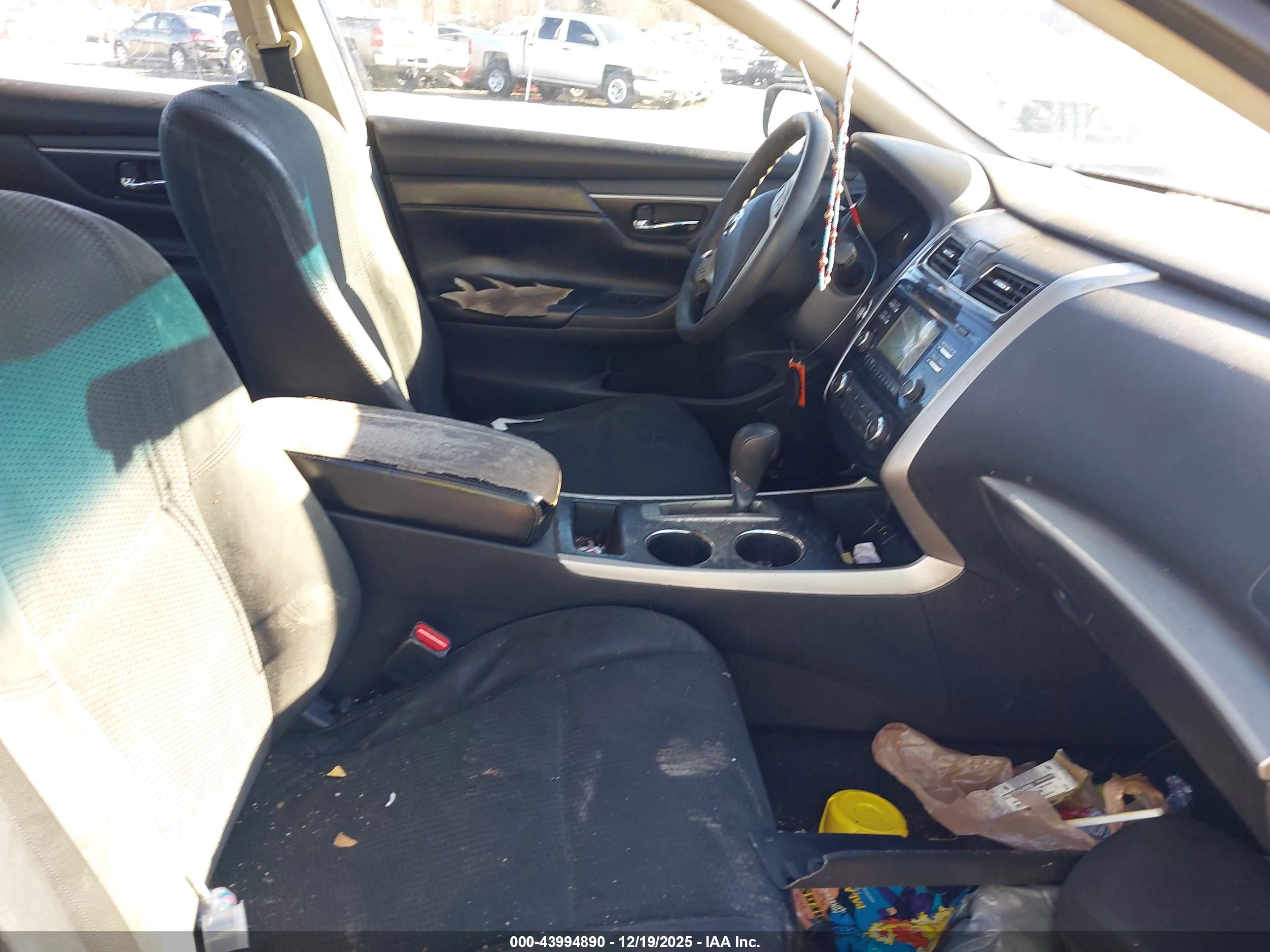 NISSAN ALTIMA image 5