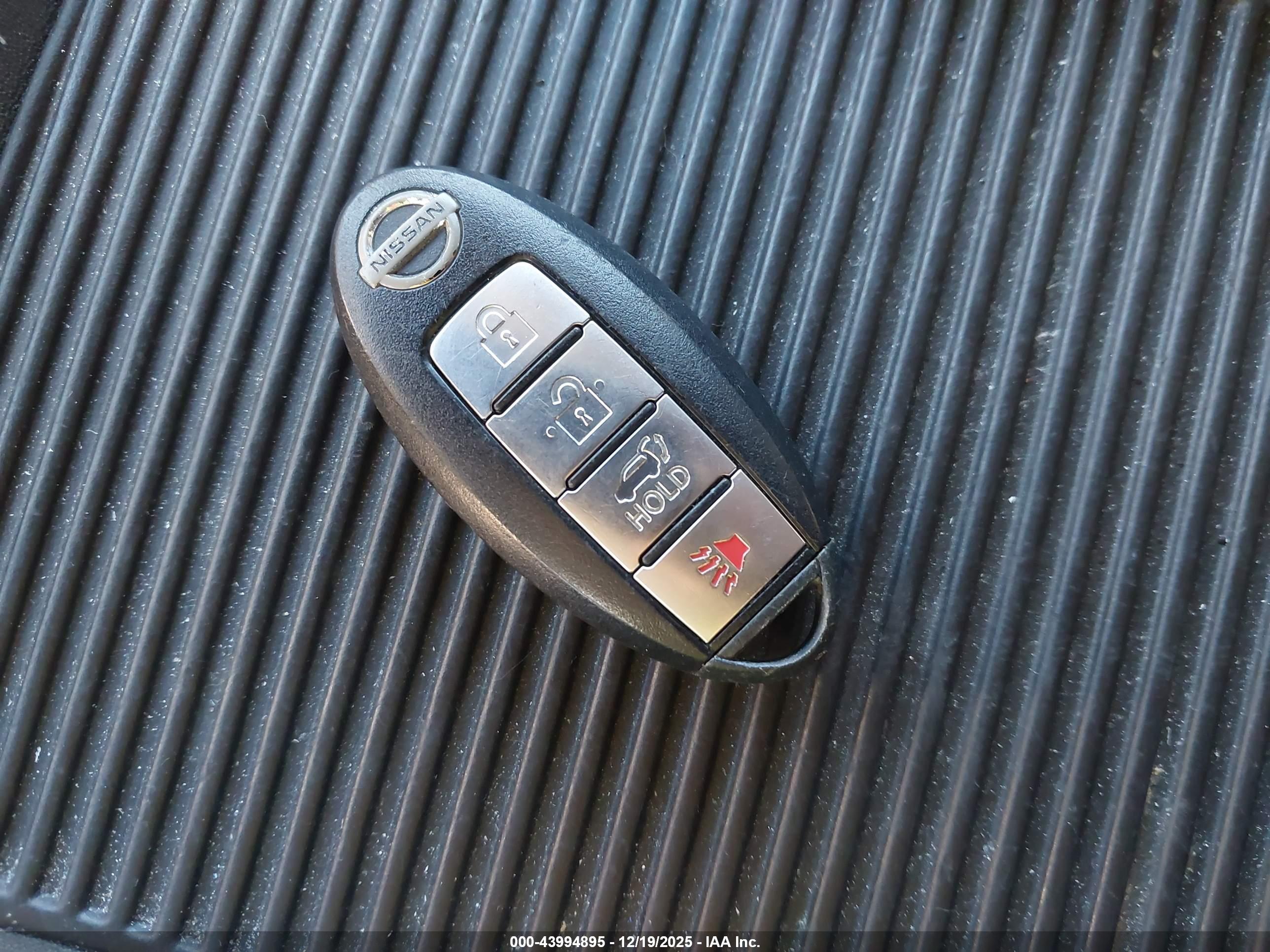 NISSAN ARMADA image 11