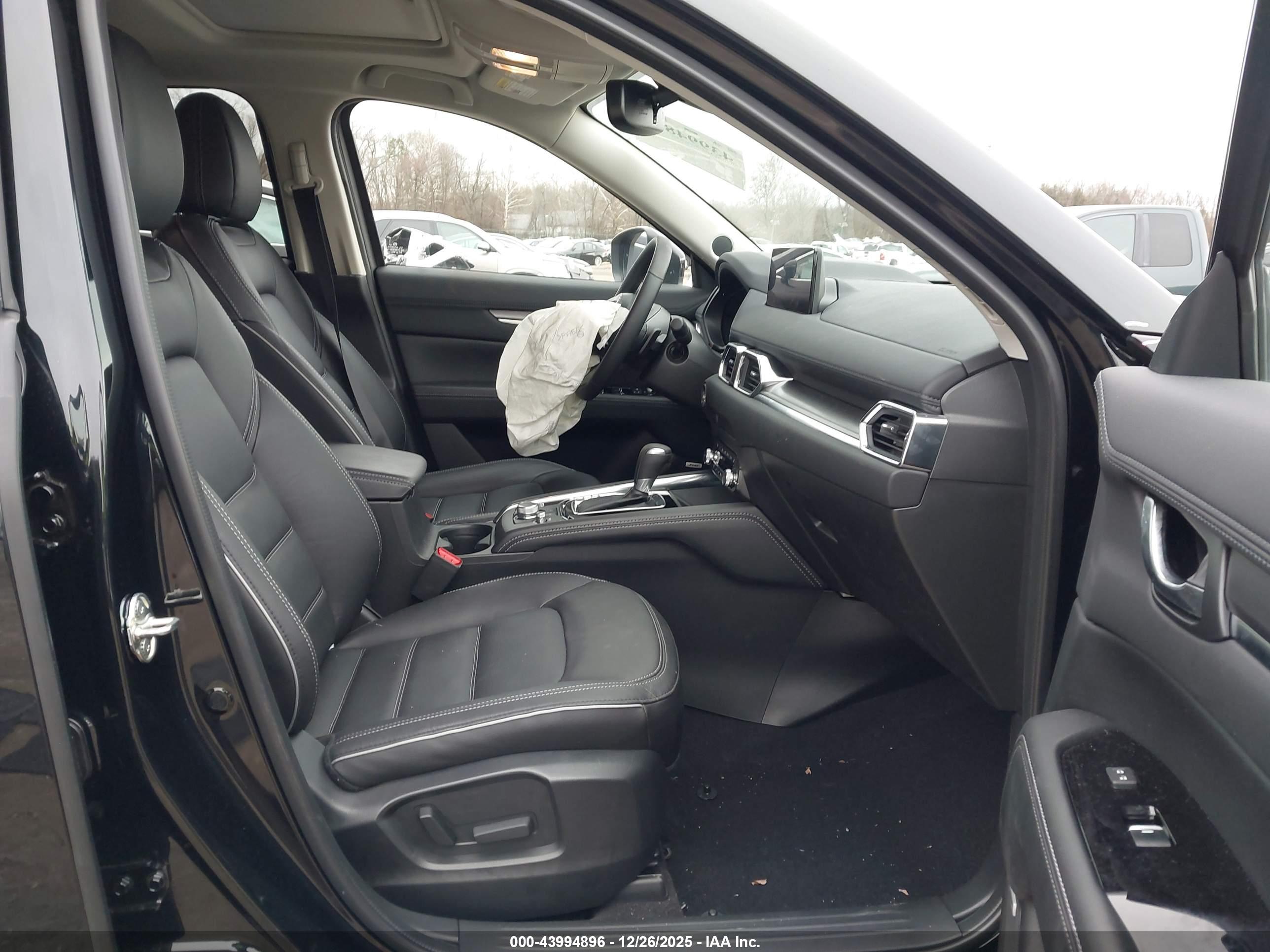 MAZDA CX-5 image 5