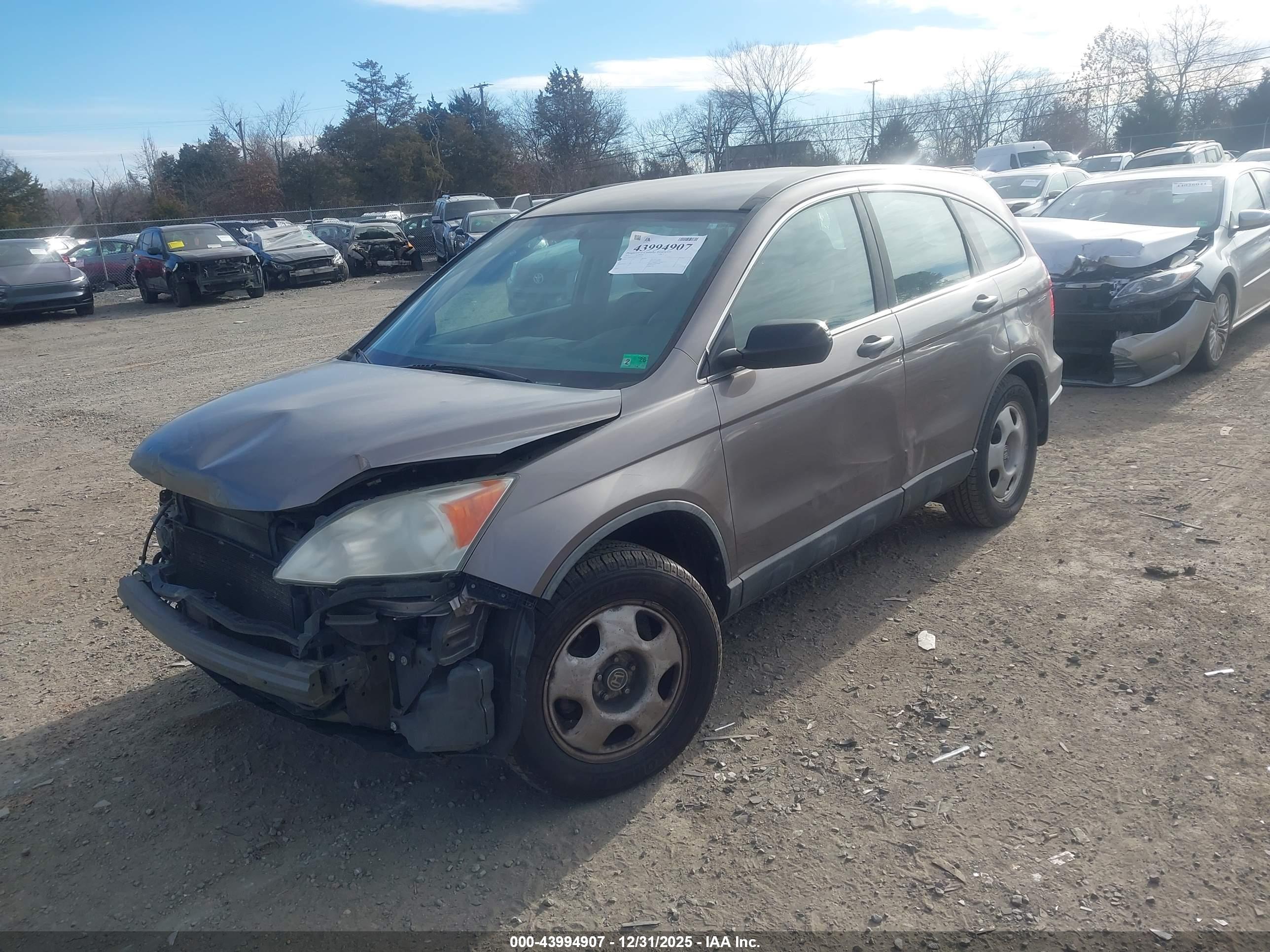HONDA CR-V image 2