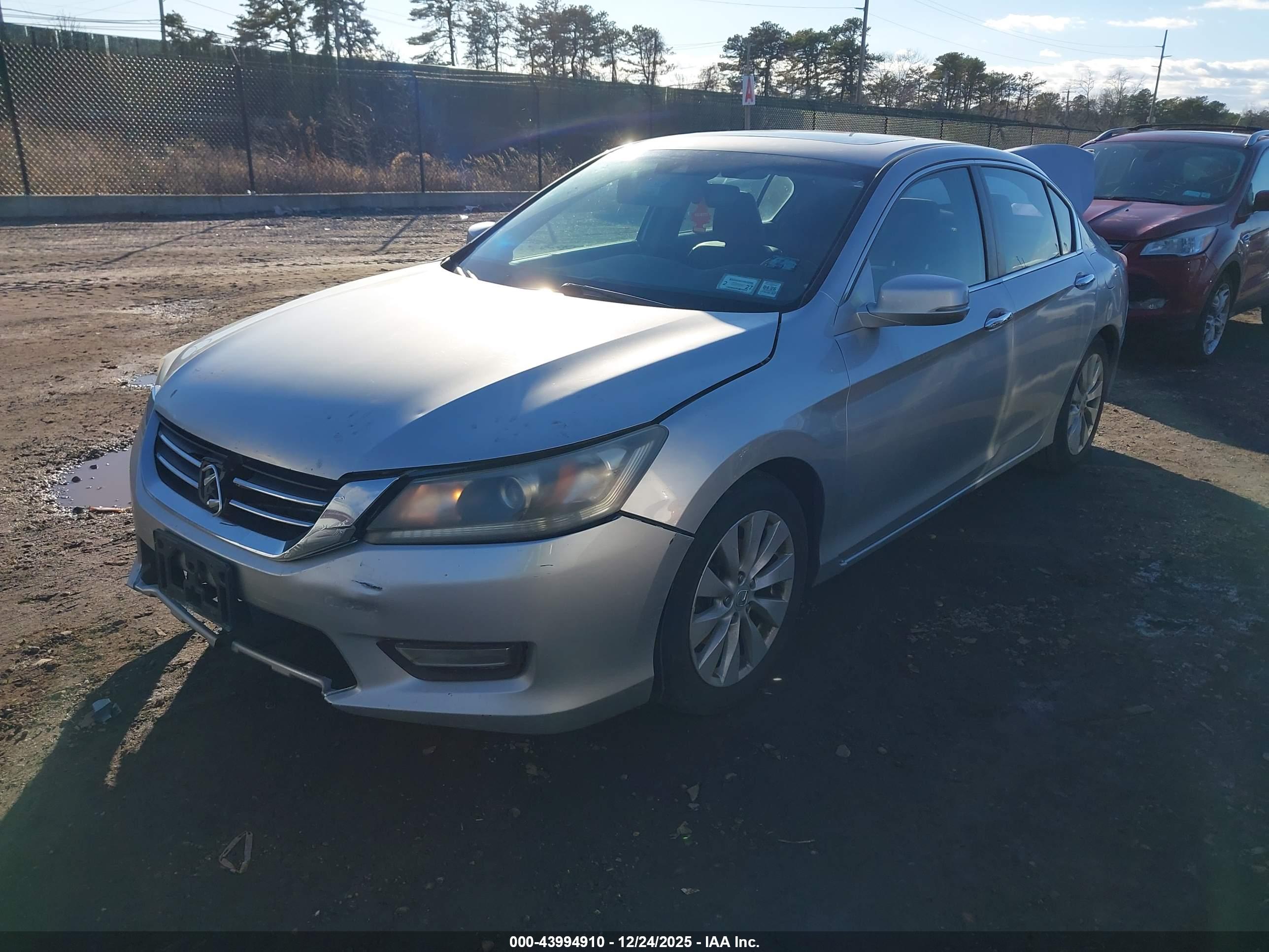 HONDA ACCORD image 2