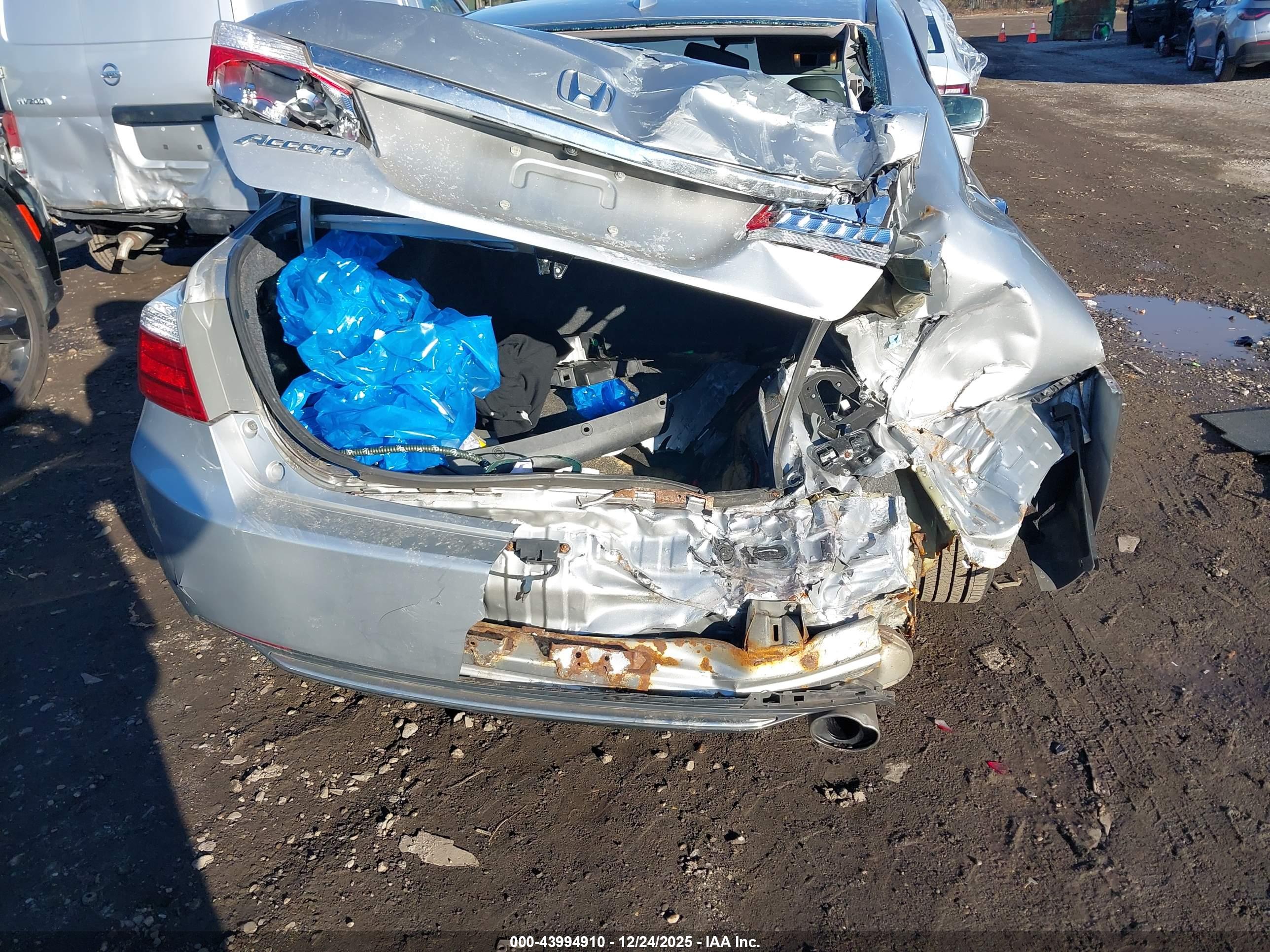HONDA ACCORD image 6