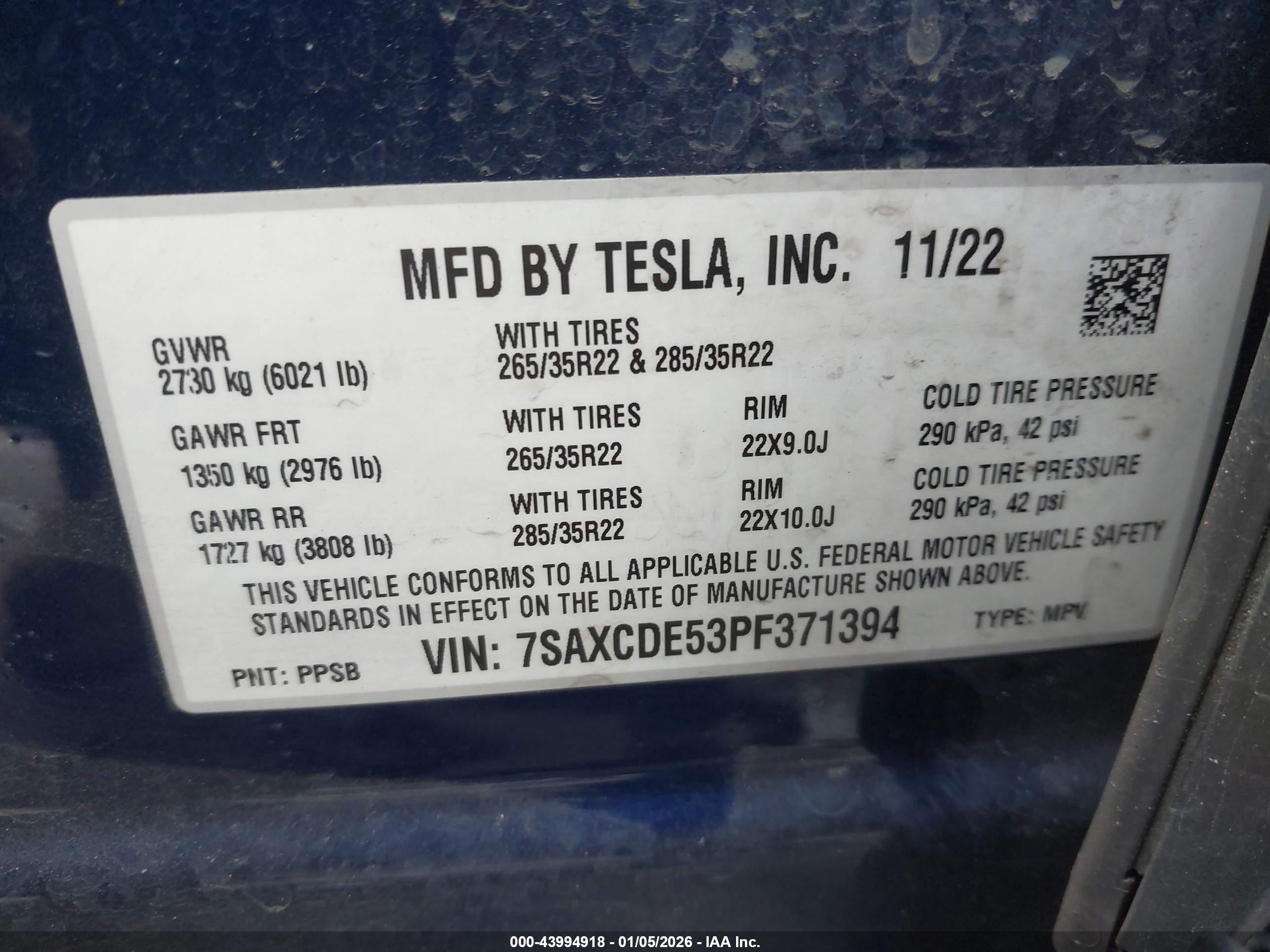 TESLA MODEL image 9