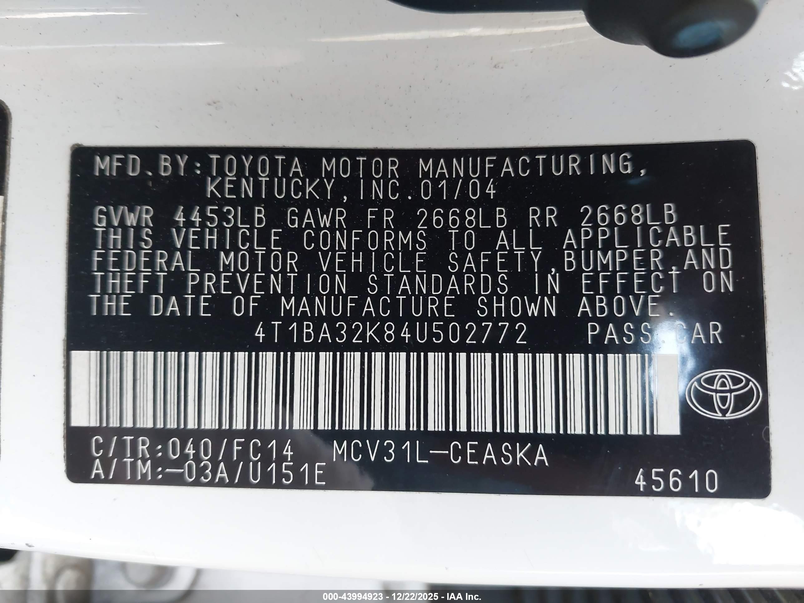 TOYOTA CAMRY image 9