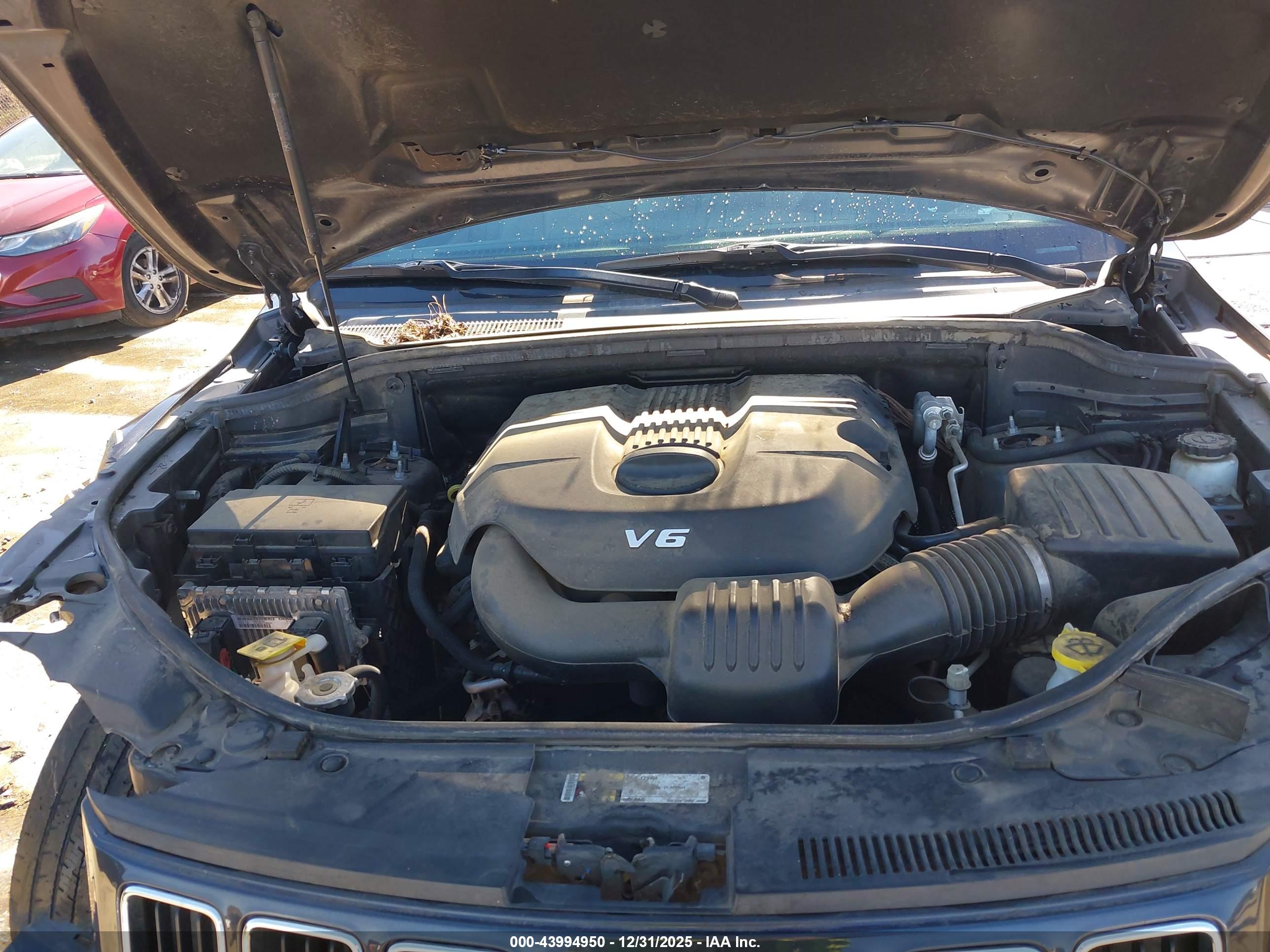 JEEP GRAND image 10