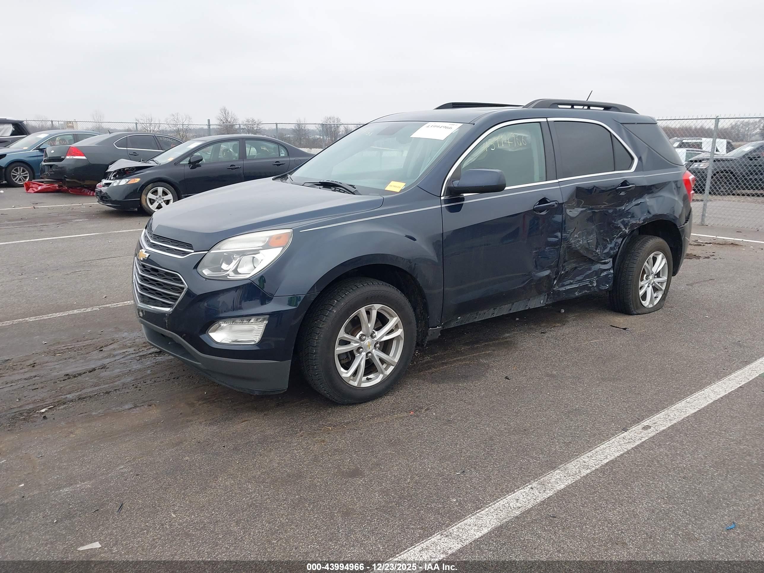 CHEVROLET EQUINOX image 2