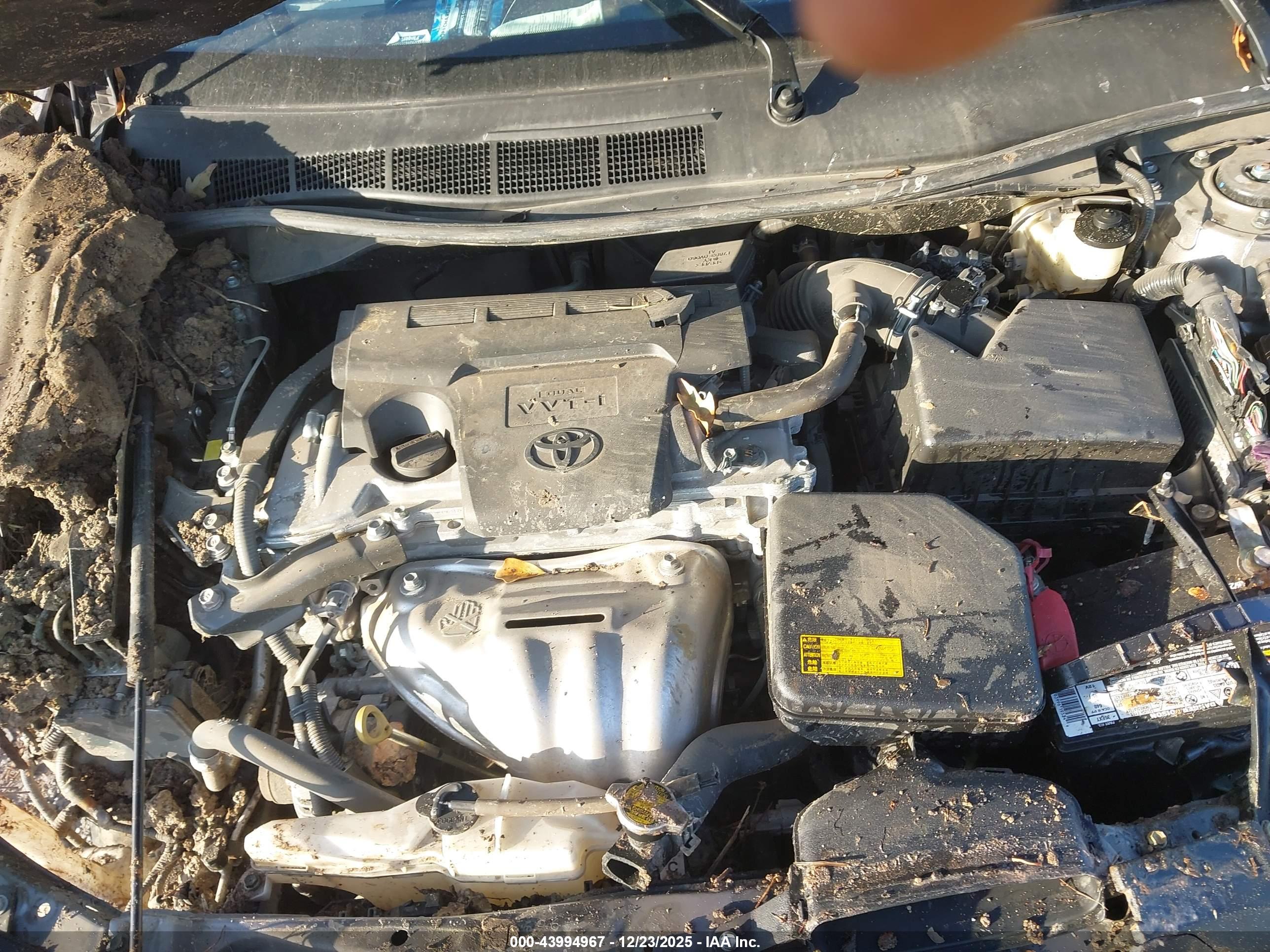 TOYOTA CAMRY image 10