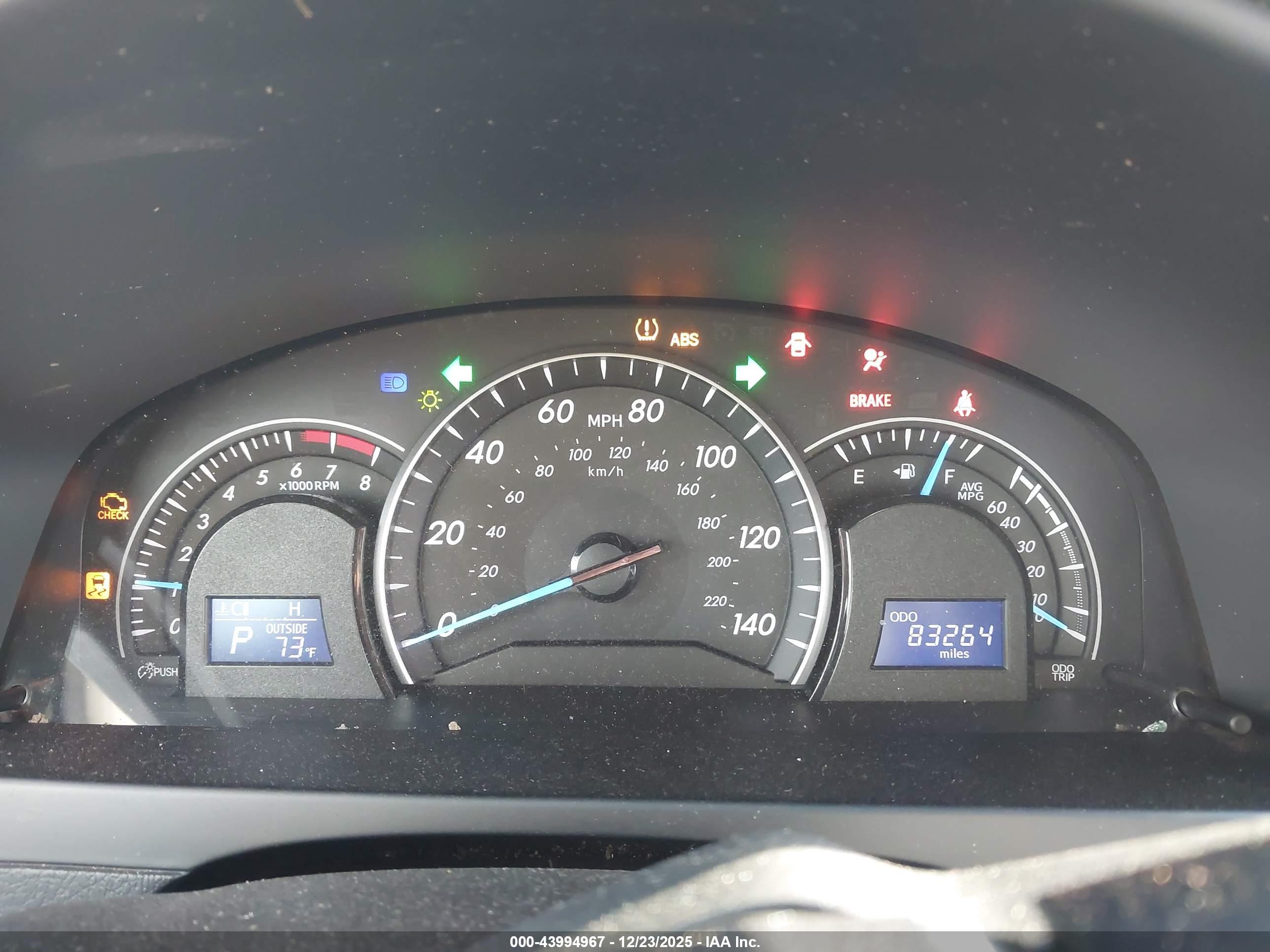 TOYOTA CAMRY image 7