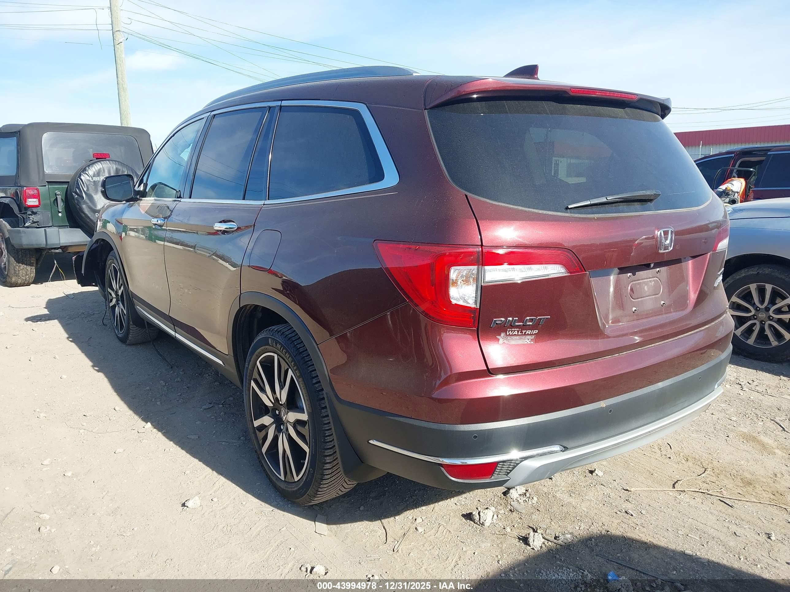 HONDA PILOT image 3