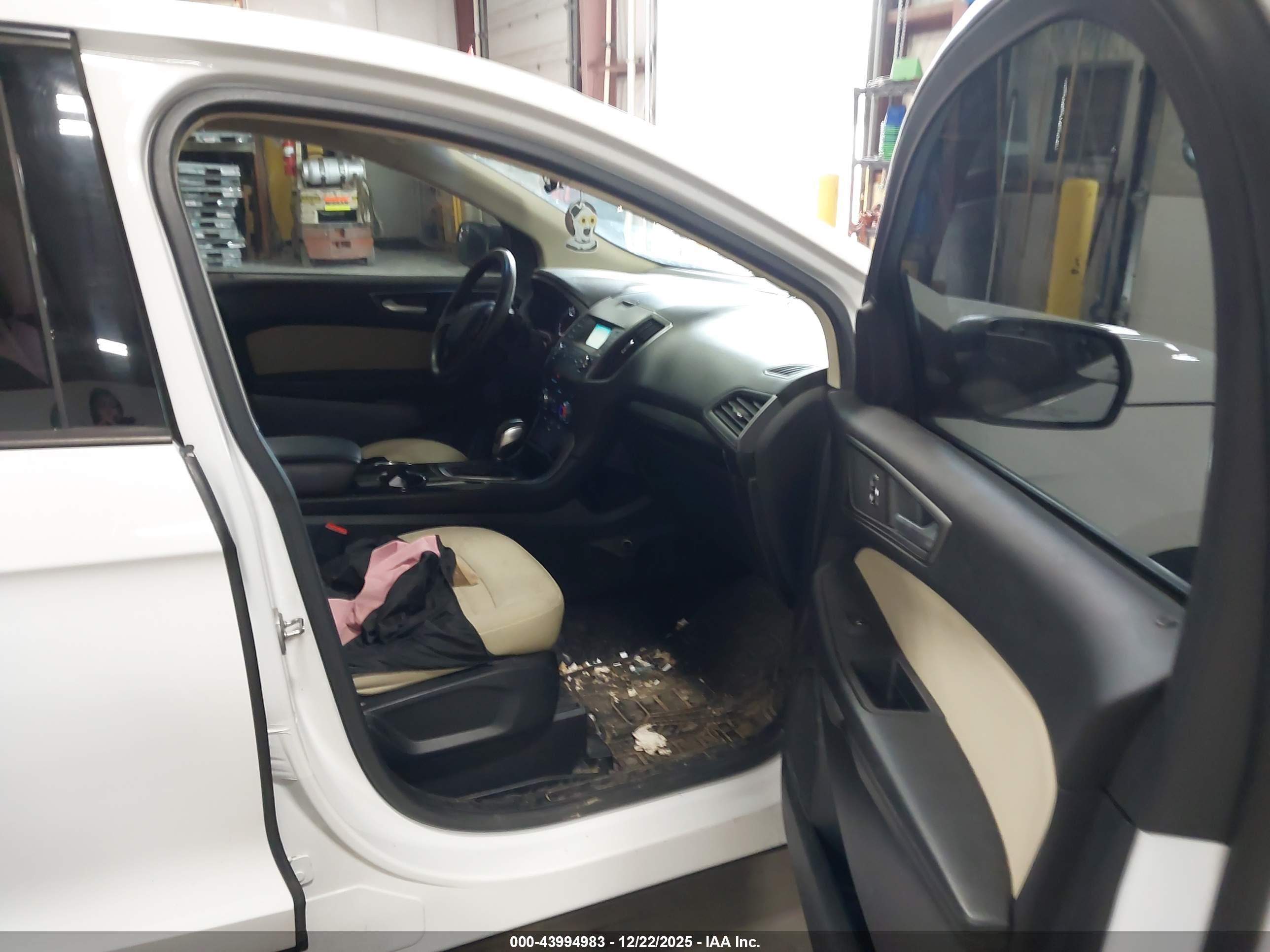 FORD EDGE image 5
