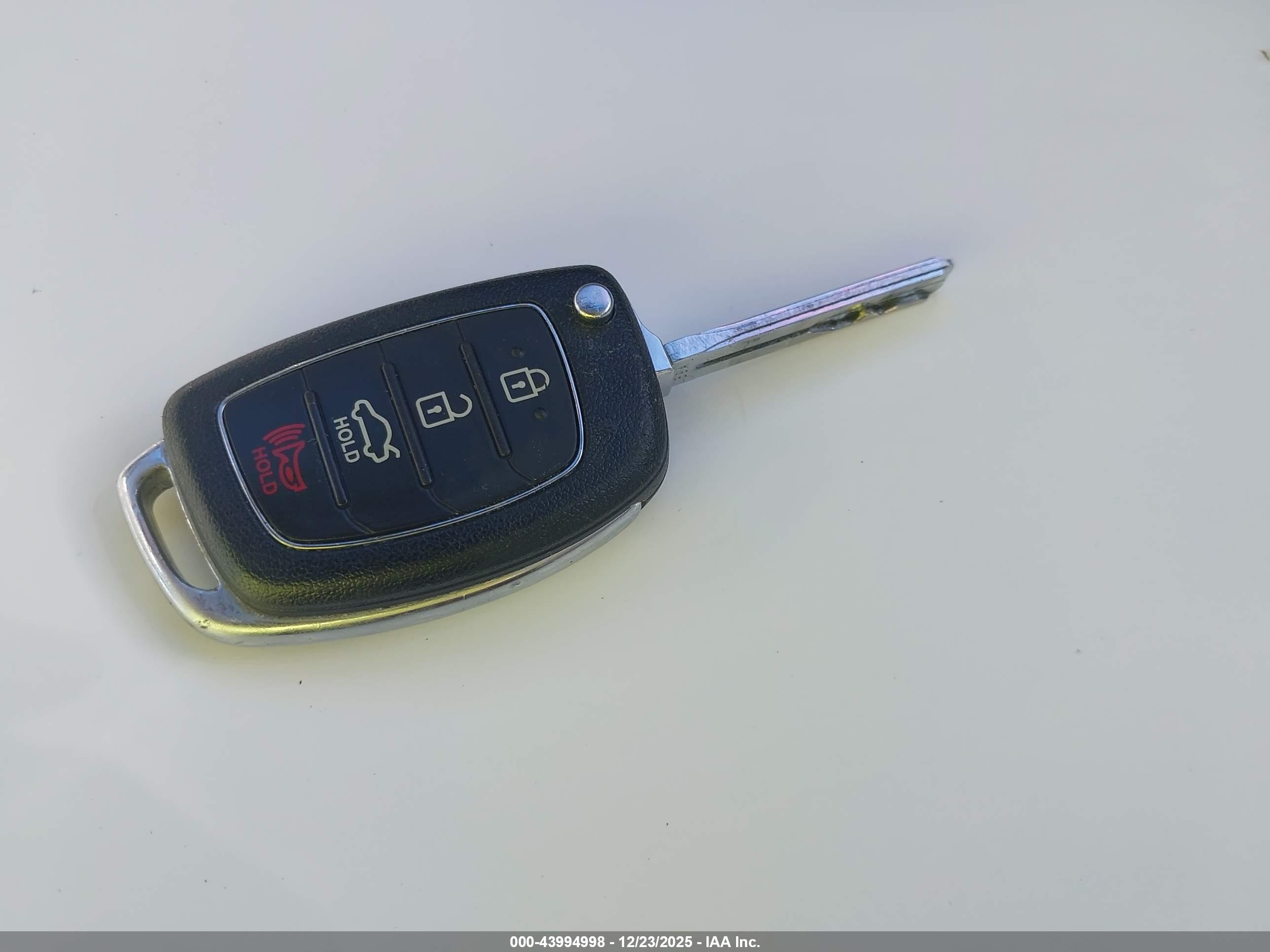 HYUNDAI SONATA image 11