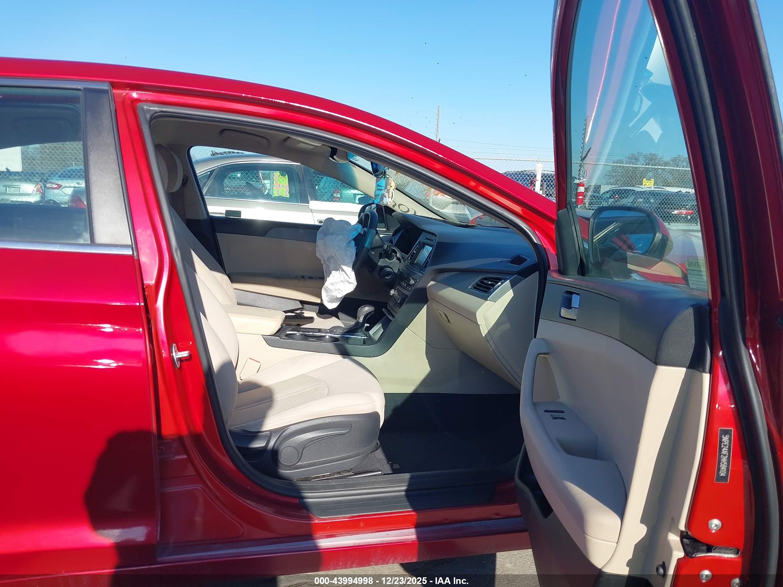 HYUNDAI SONATA image 5
