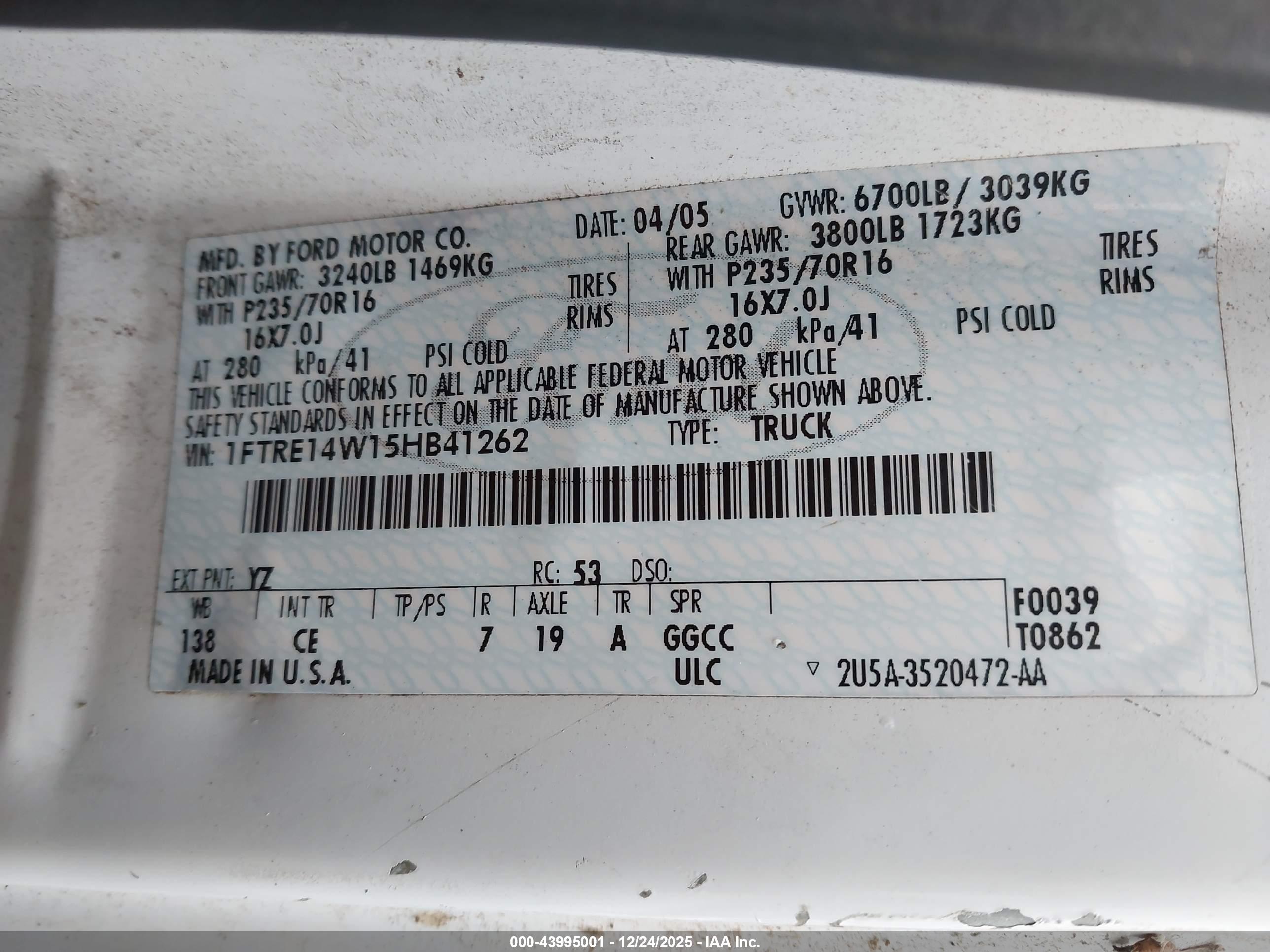 FORD E-150 image 9