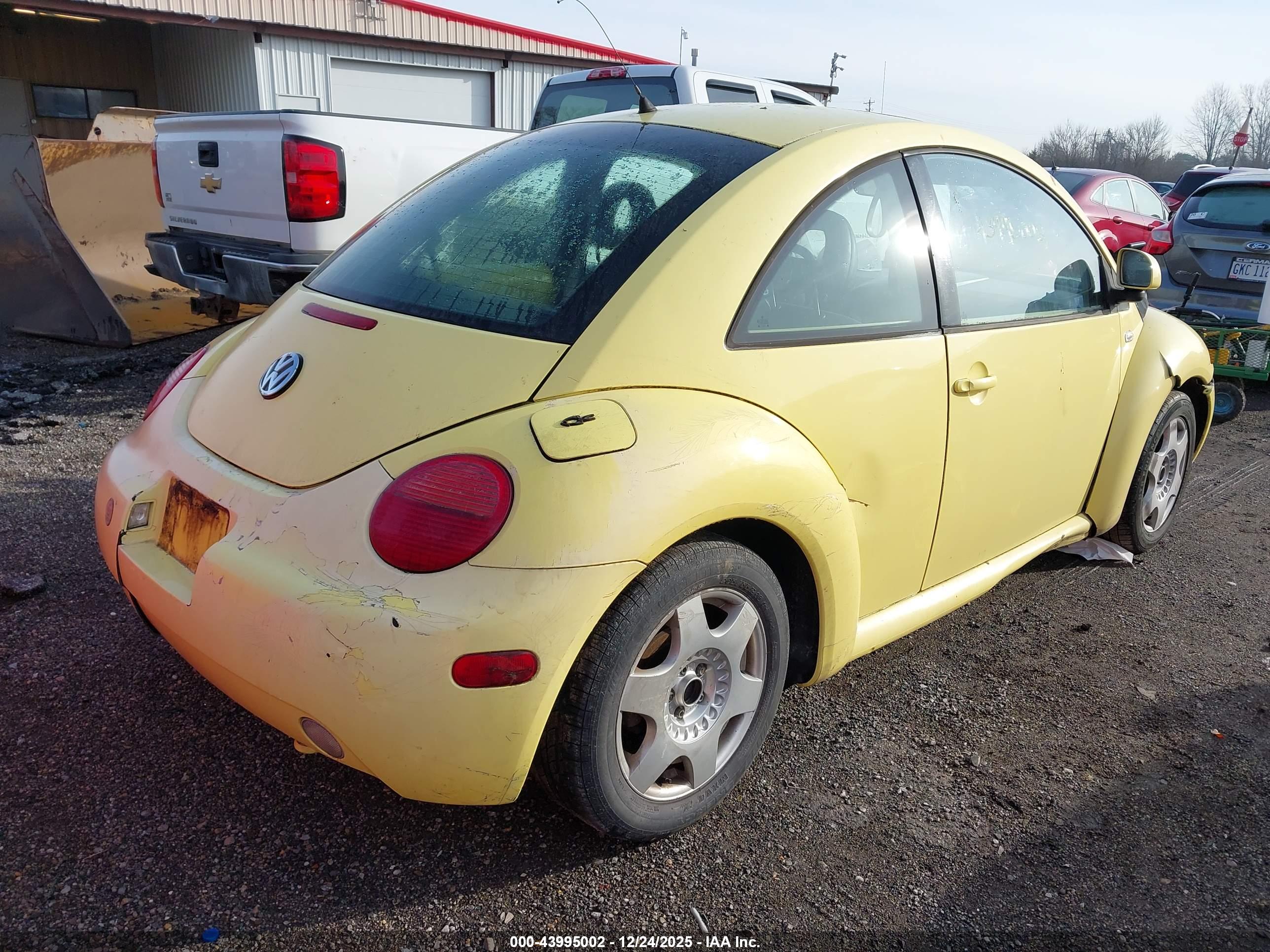 VOLKSWAGEN NEW image 4