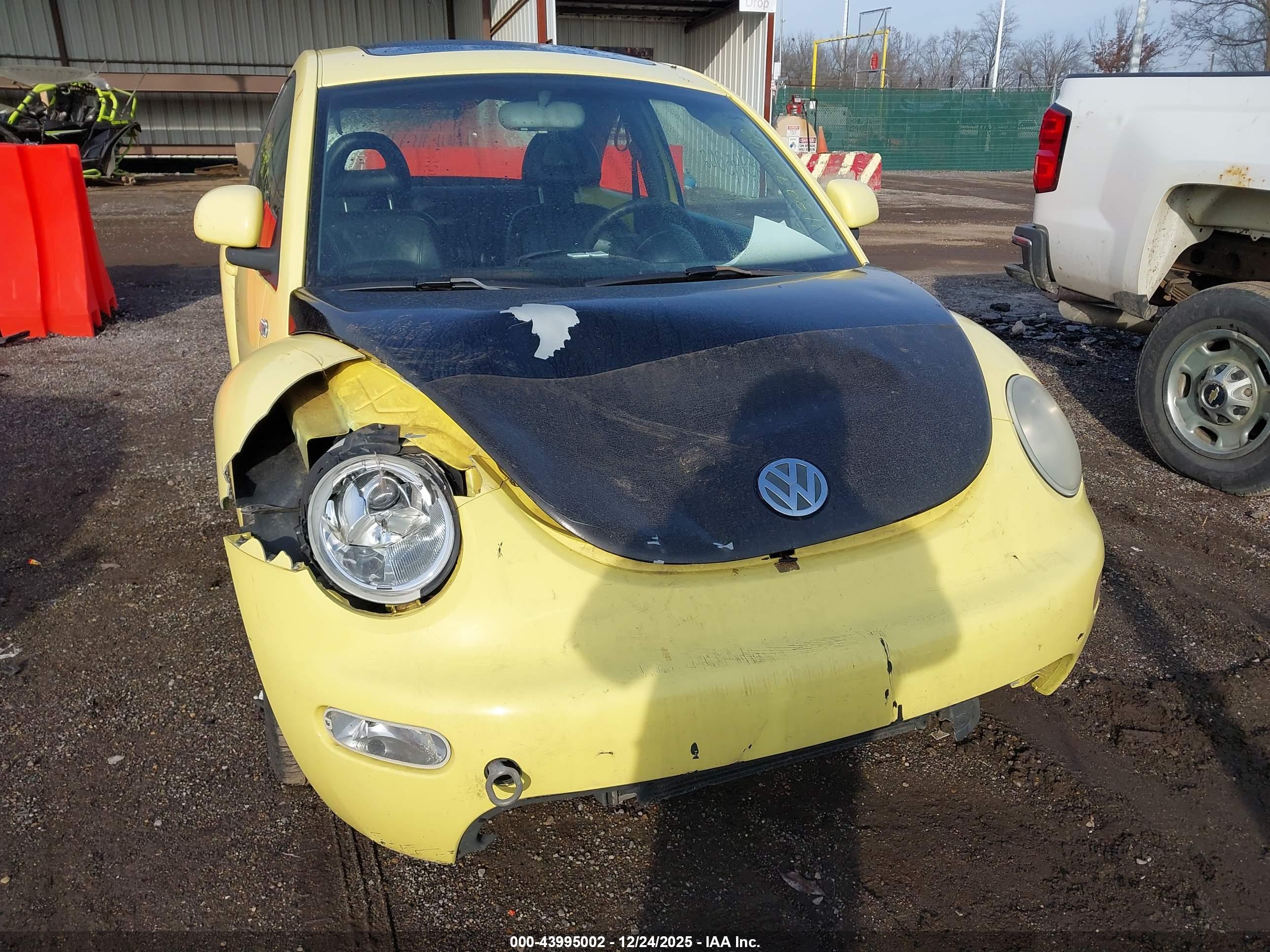 VOLKSWAGEN NEW image 6