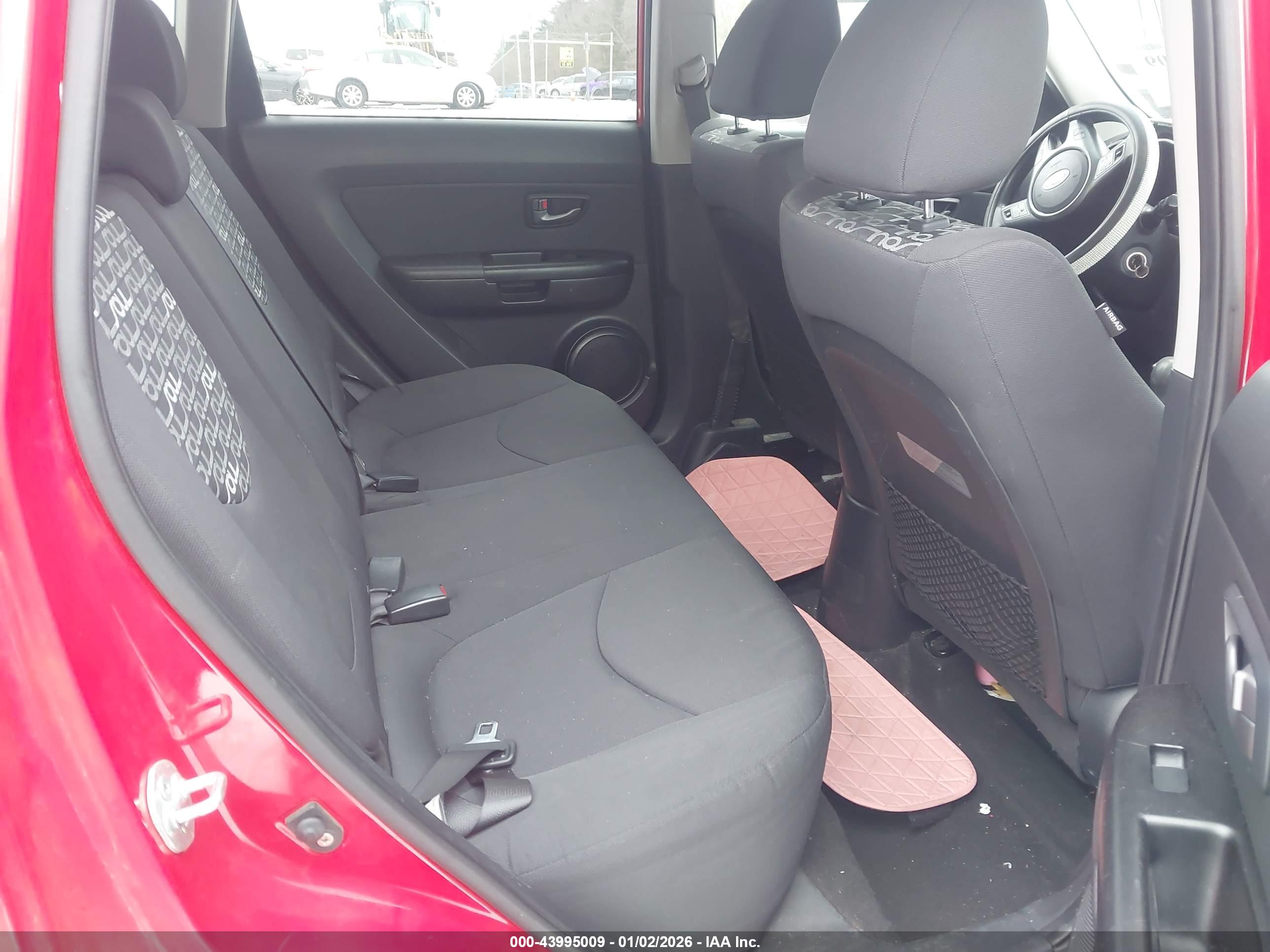 KIA SOUL image 8